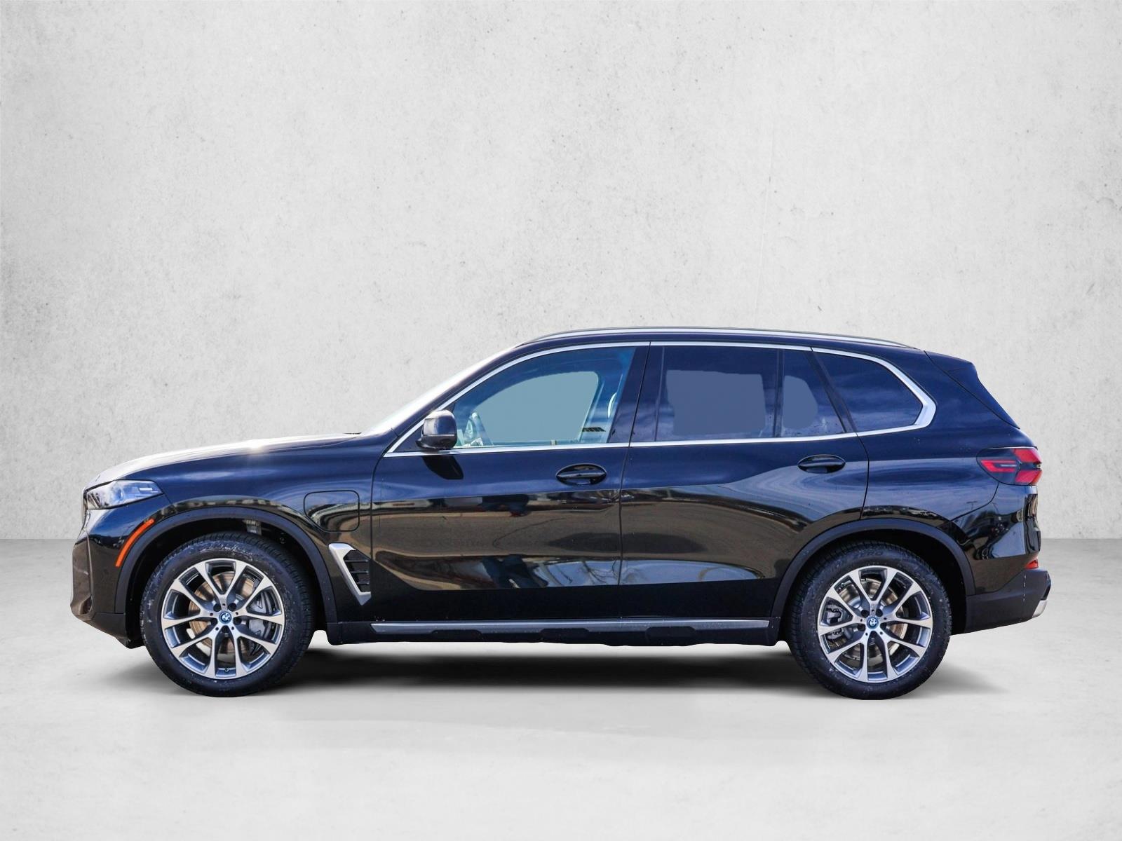 2025 BMW X5 - Image 8