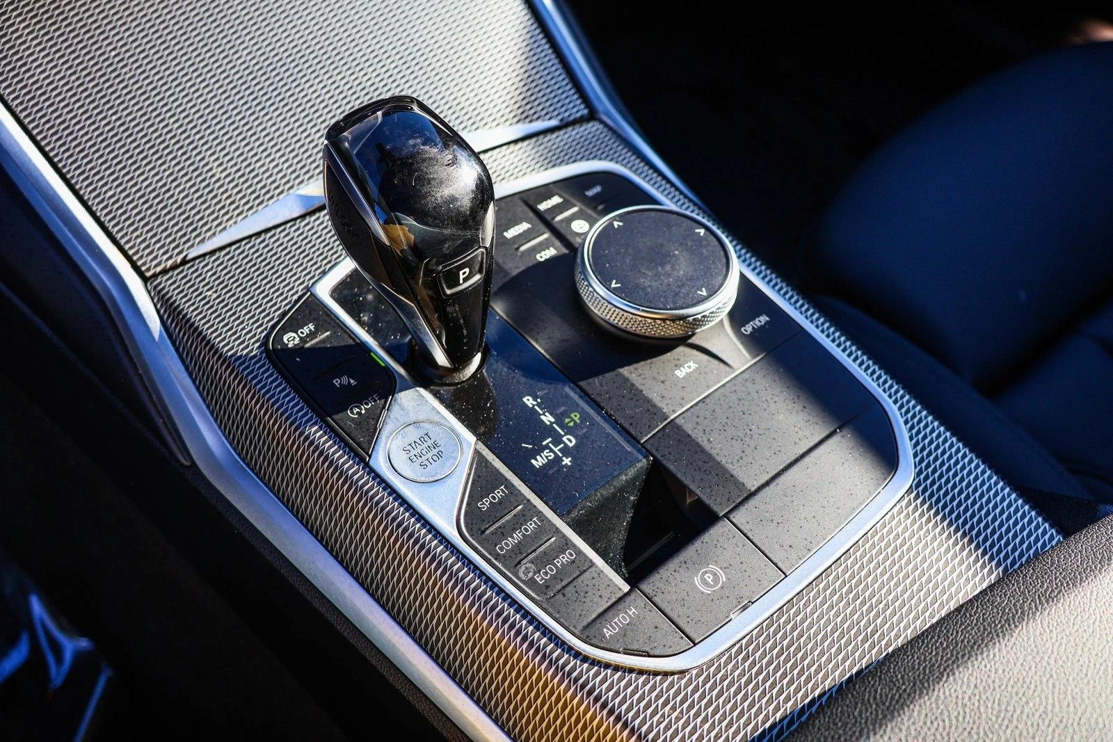 2020 BMW 330I - Image 21