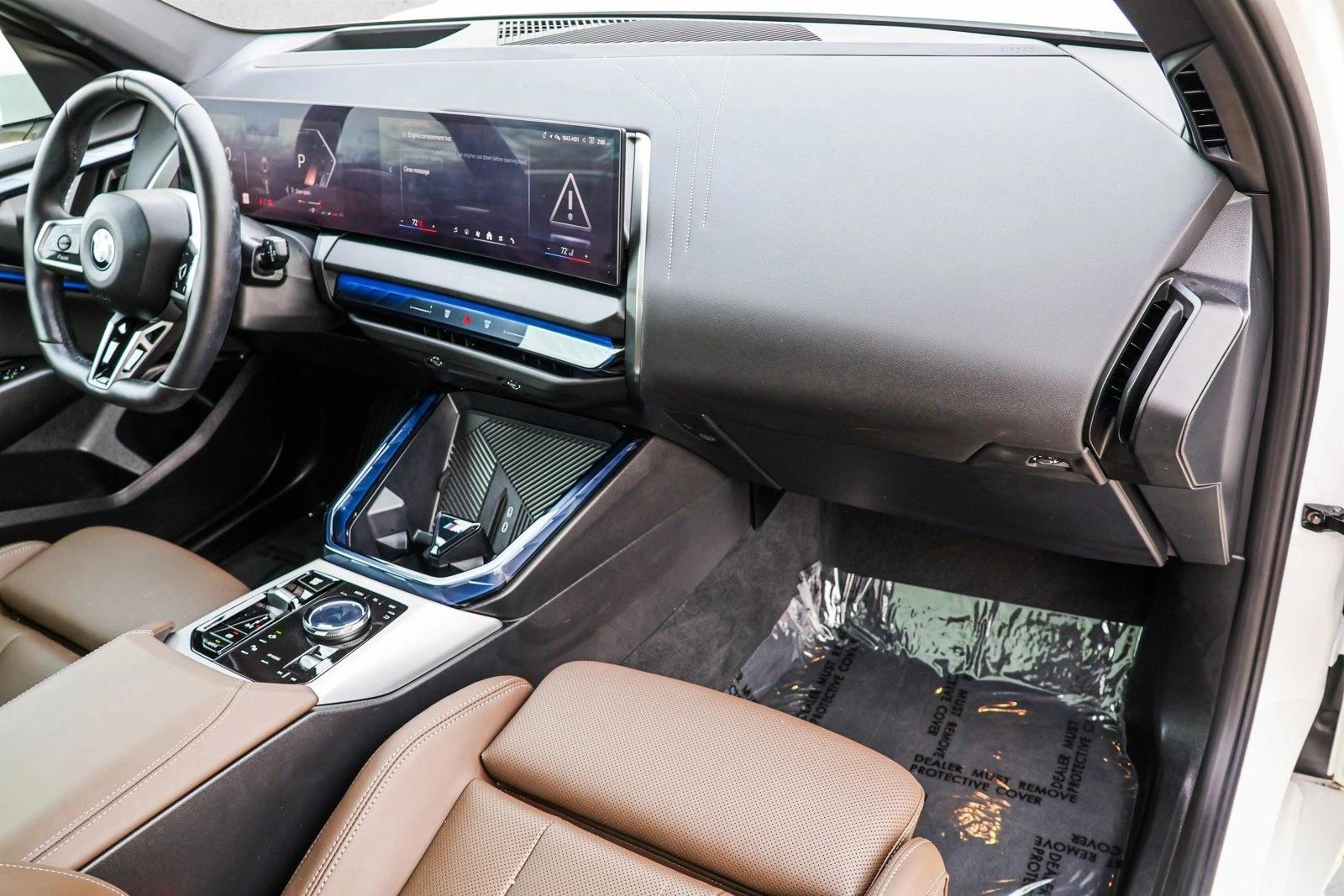 2025 BMW X3 - Image 25