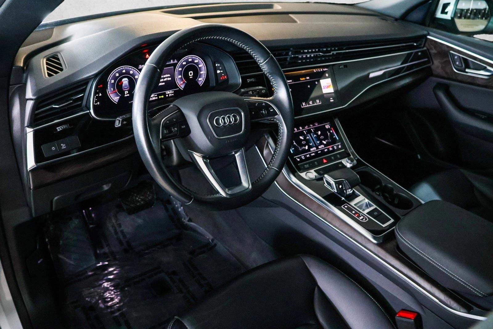 2020 AUDI Q8 - Image 10