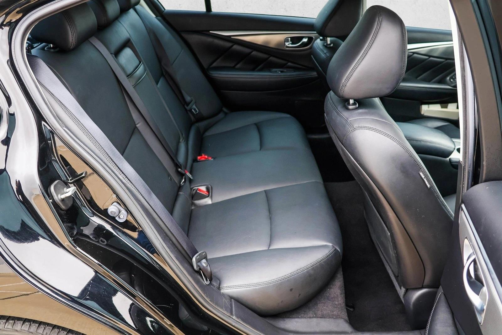 2015 INFINITI Q50 - Image 25