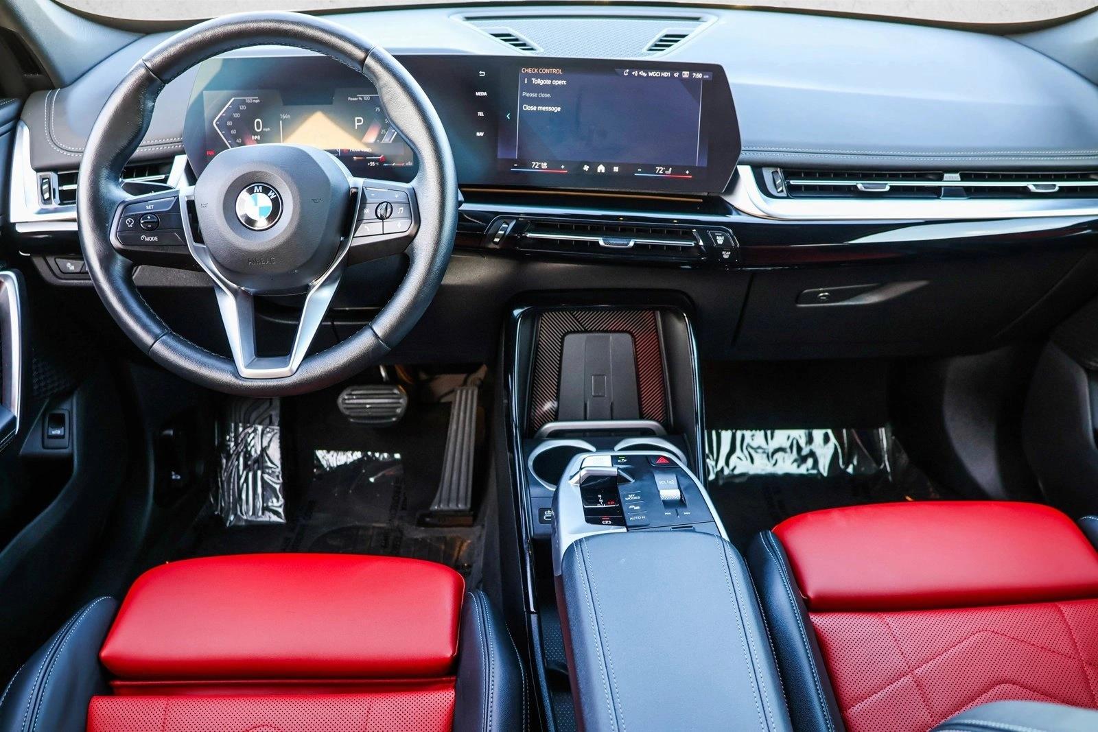 2025 BMW X1 - Image 22