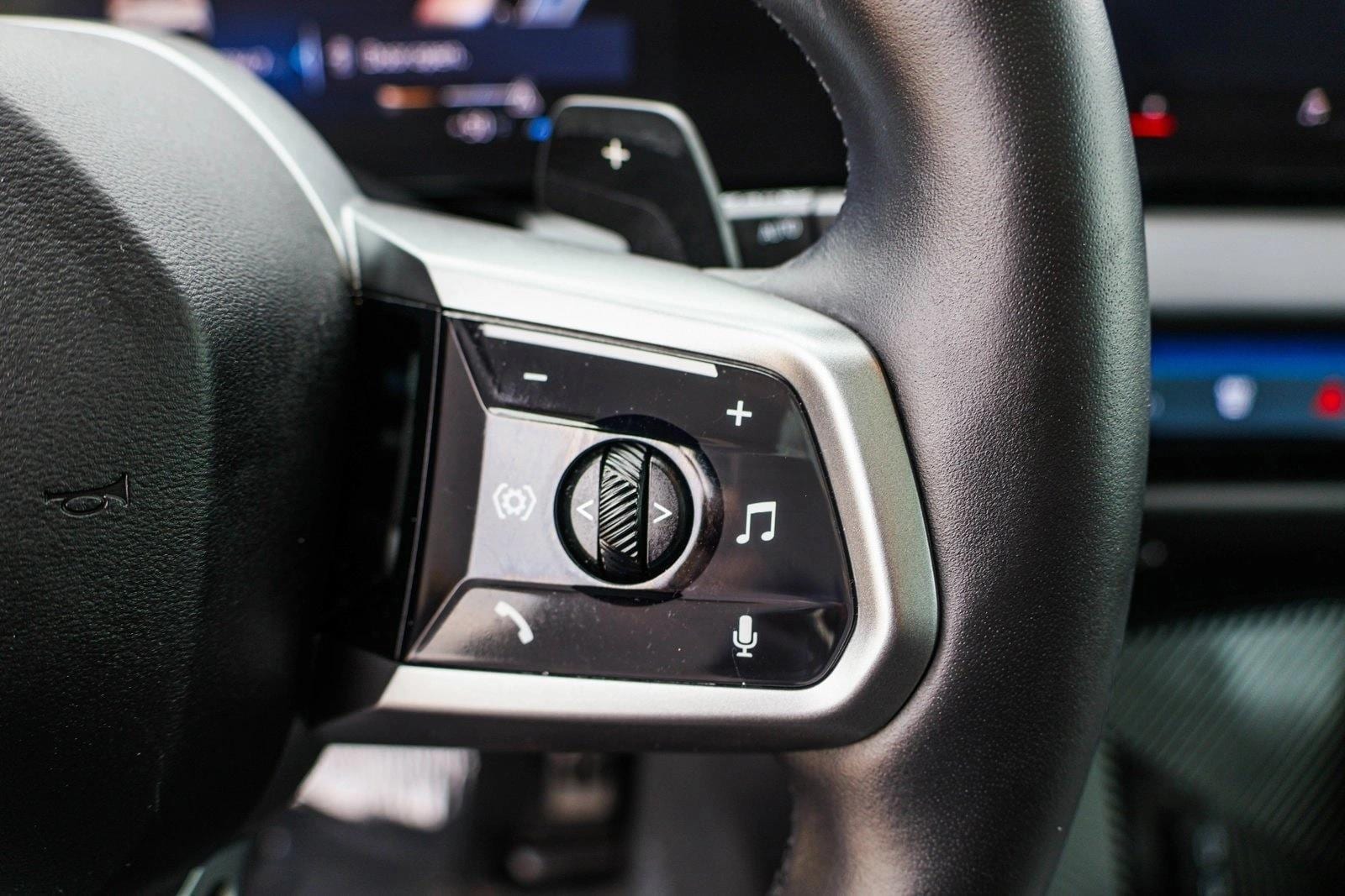 2025 BMW X3 - Image 16