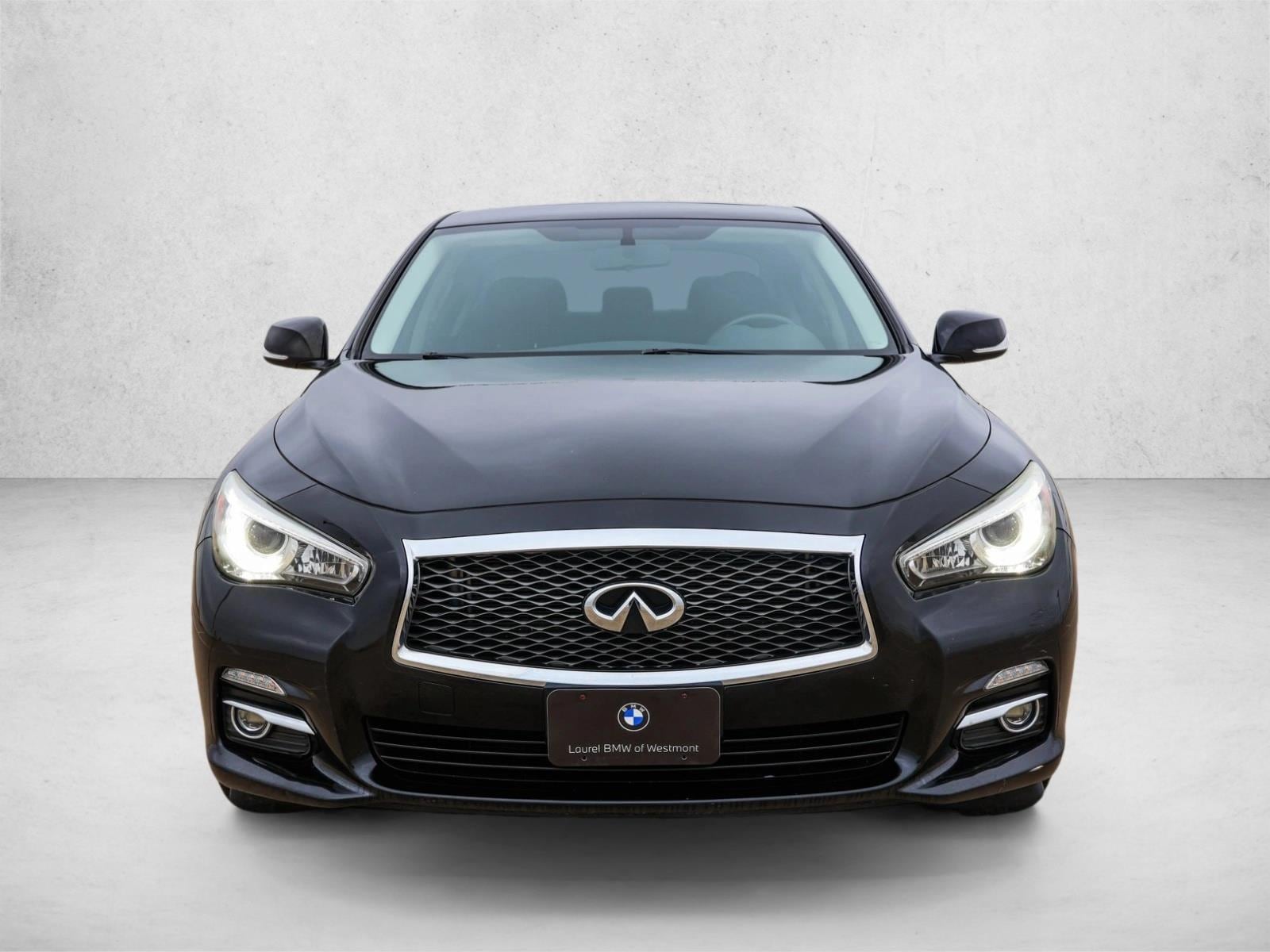 2015 INFINITI Q50 - Image 2