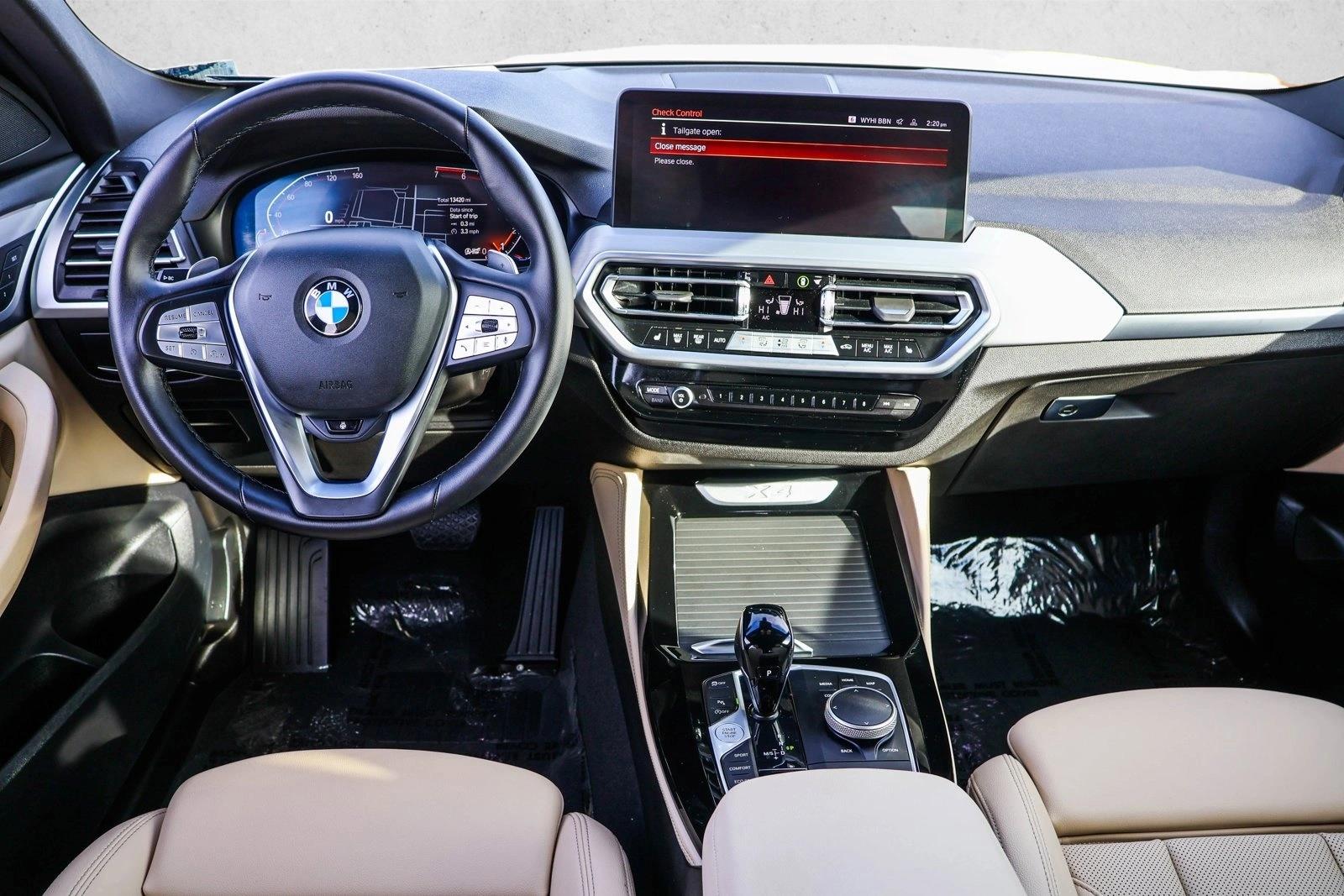 2025 BMW X4 - Image 25