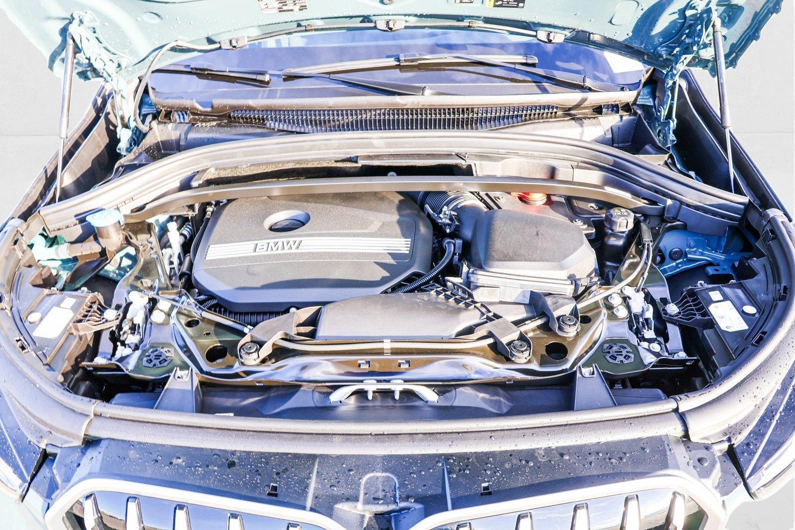 2025 BMW X1 - Image 26