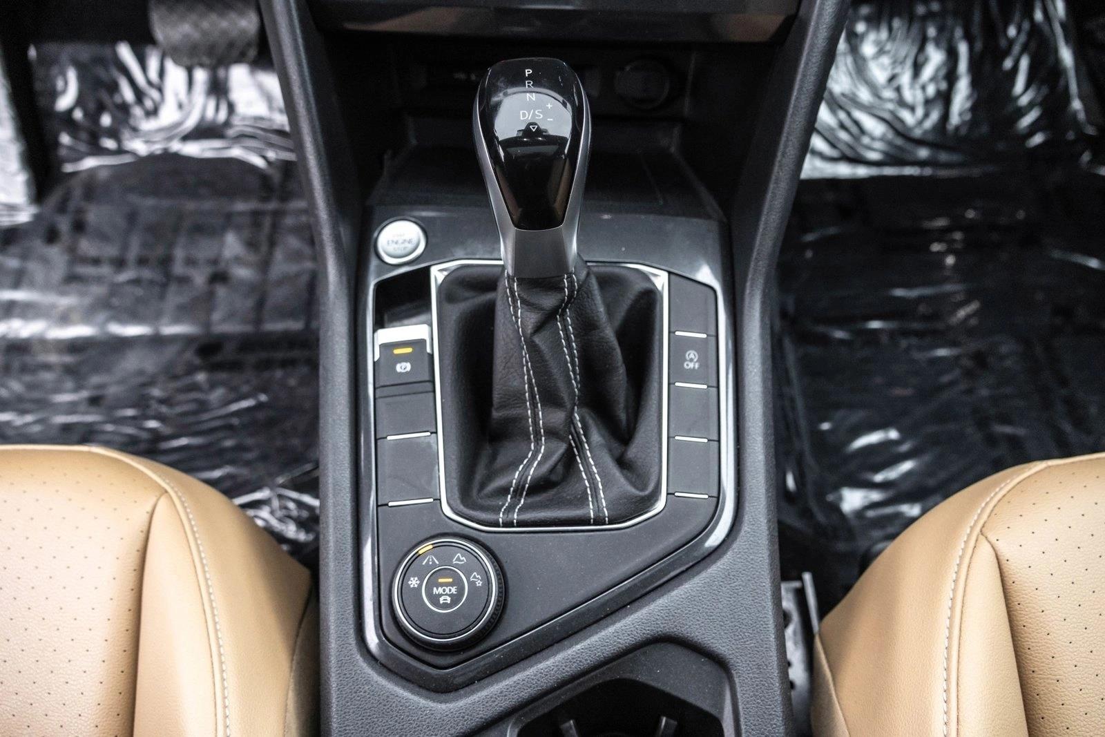 2022 VOLKSWAGEN TIGUAN - Image 19