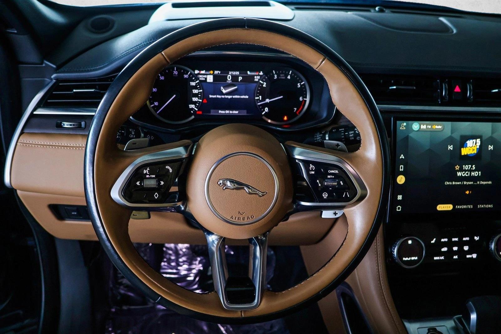 2023 JAGUAR F-PACE - Image 11