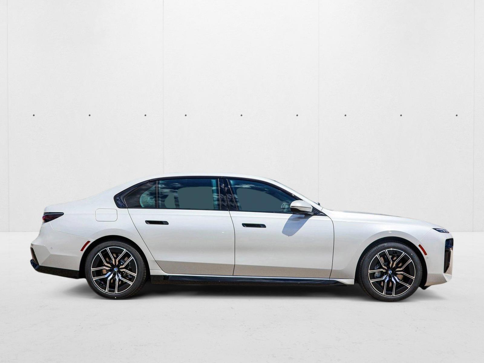 2025 Bmw 760i xDrive photo 4