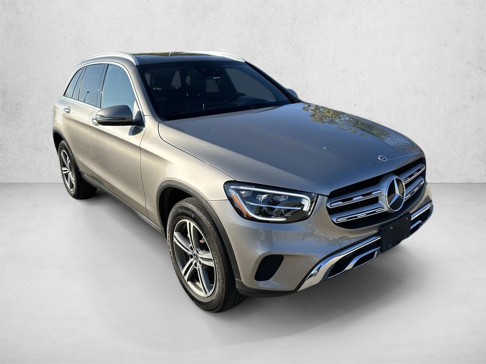 2020 Mercedes Benz GLC 300 4MATIC photo 3