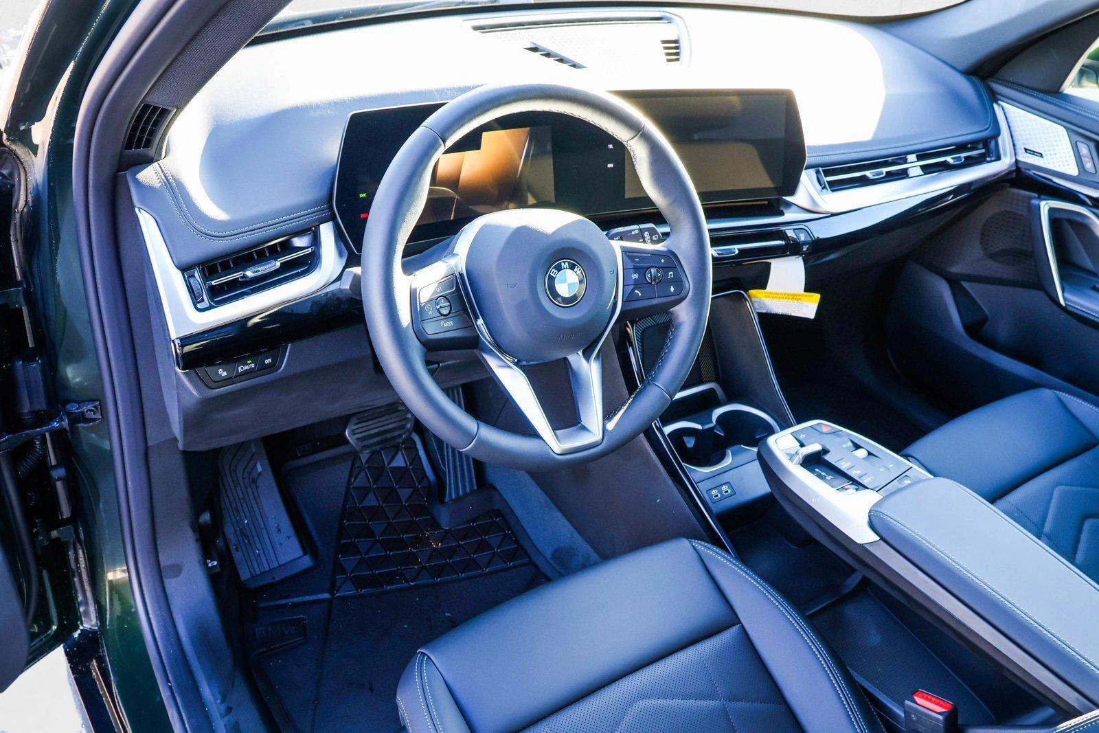 2025 BMW X1 - Image 10