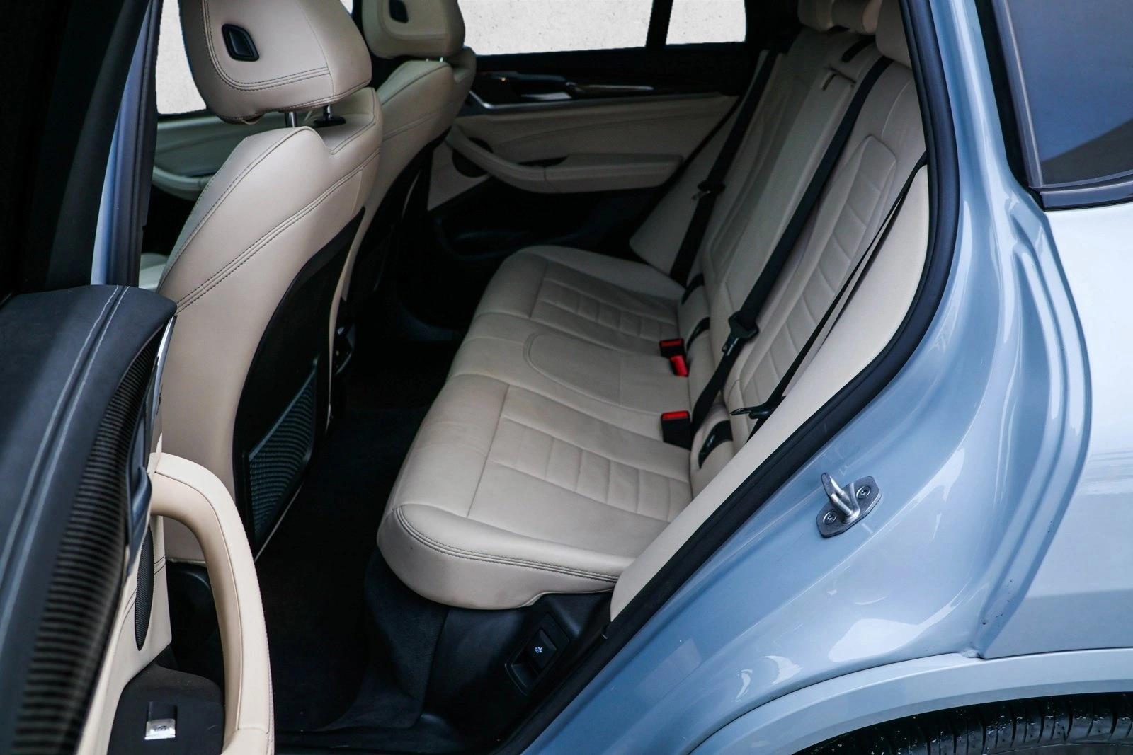 2022 BMW X4 - Image 22