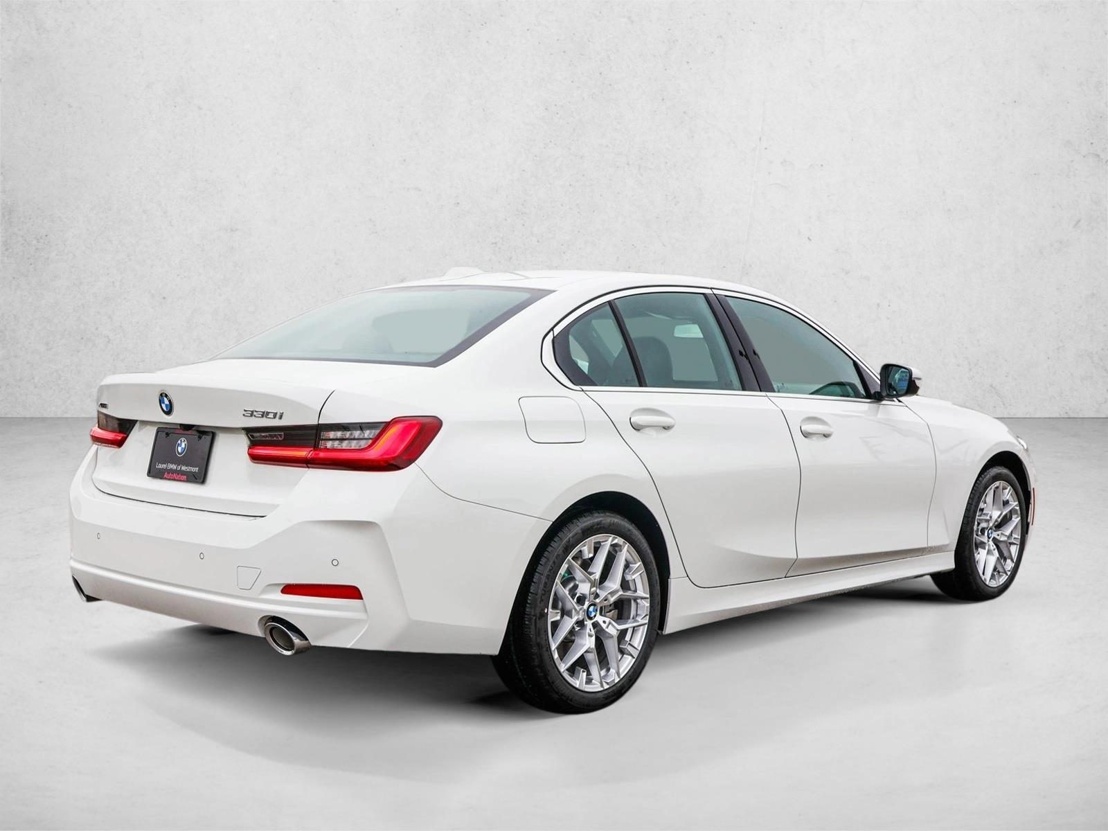 2025 BMW 330I - Image 5