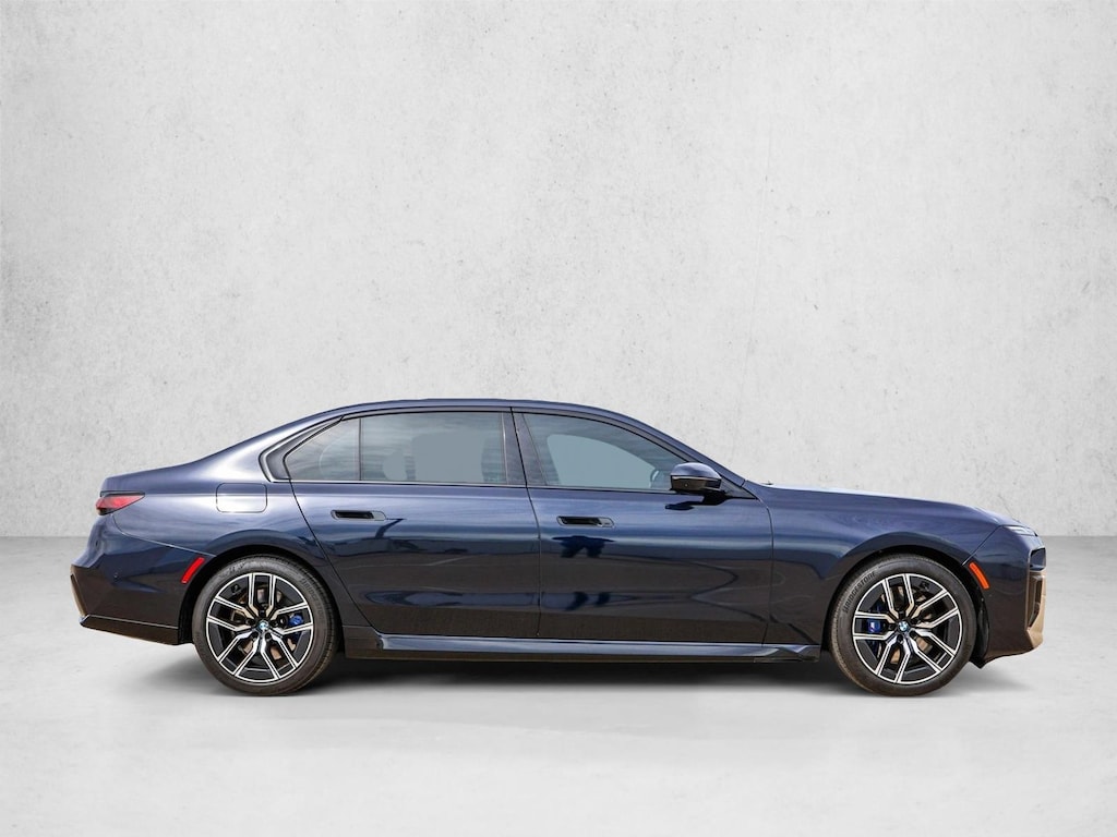 Used 2023 BMW 740i Sedan