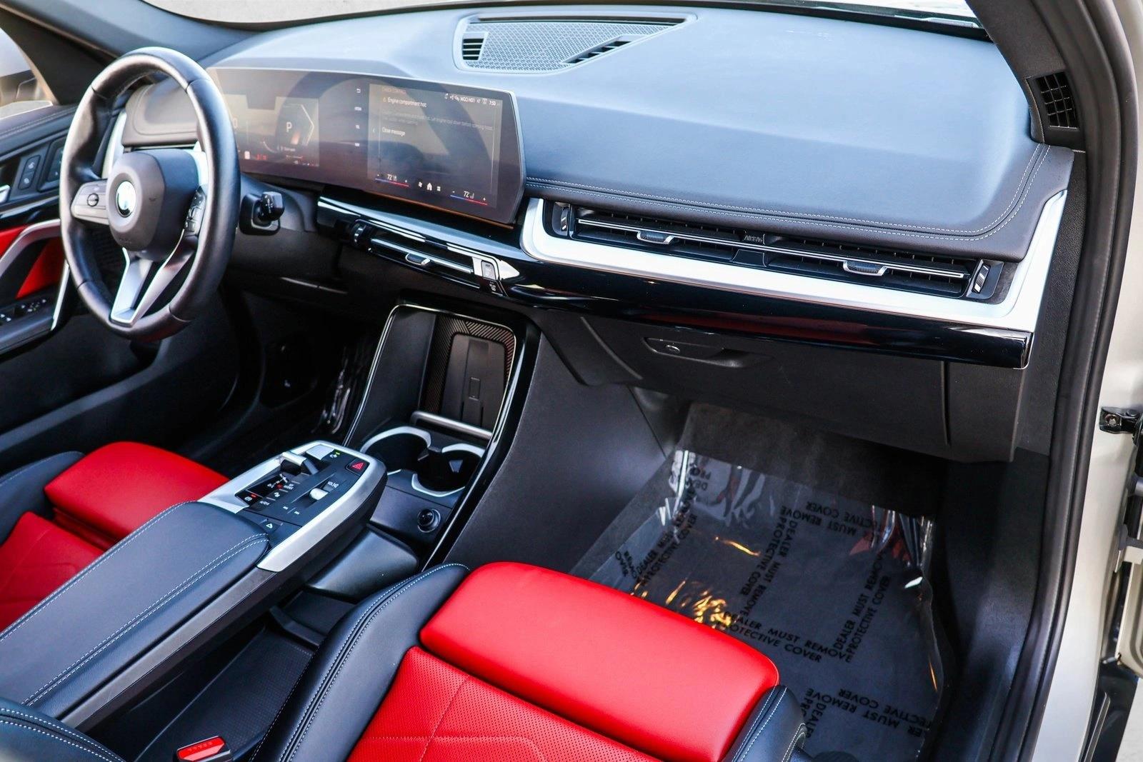 2025 BMW X1 - Image 25