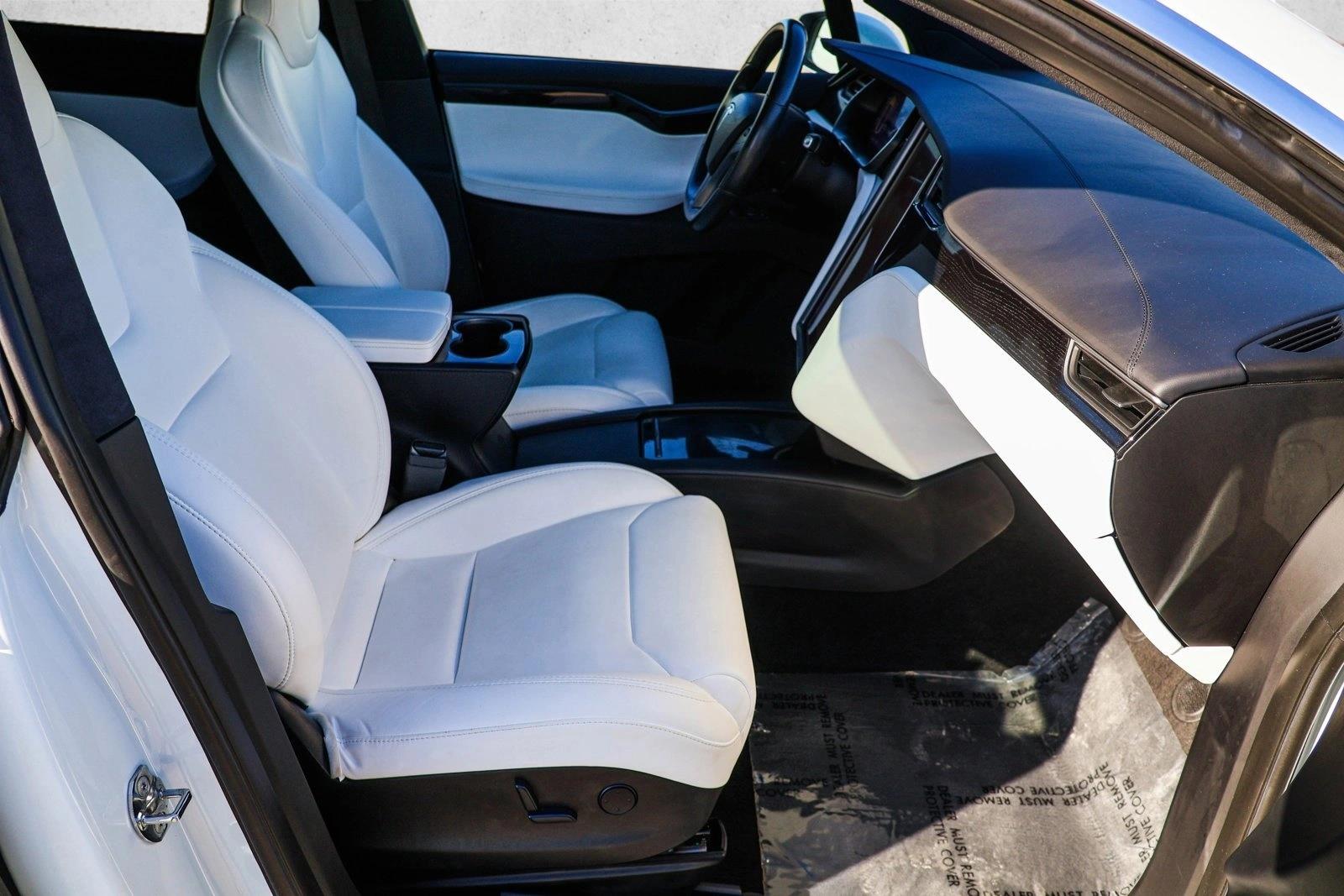 2018 TESLA MODEL X - Image 28