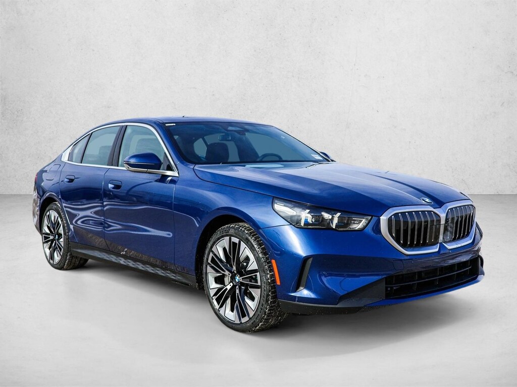 Certified 2025 BMW 530i xDrive Sedan