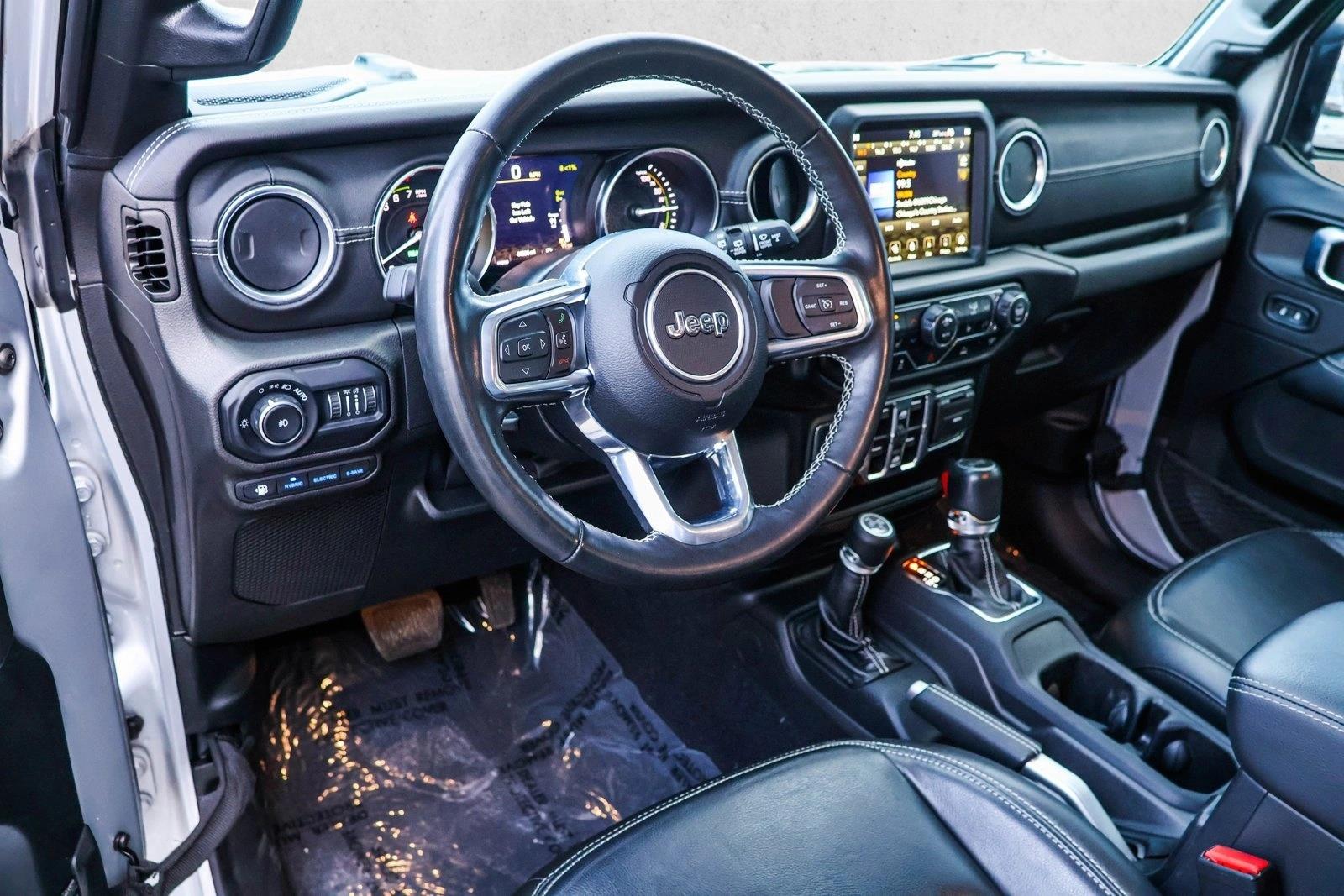 2022 JEEP WRANGLER - Image 10