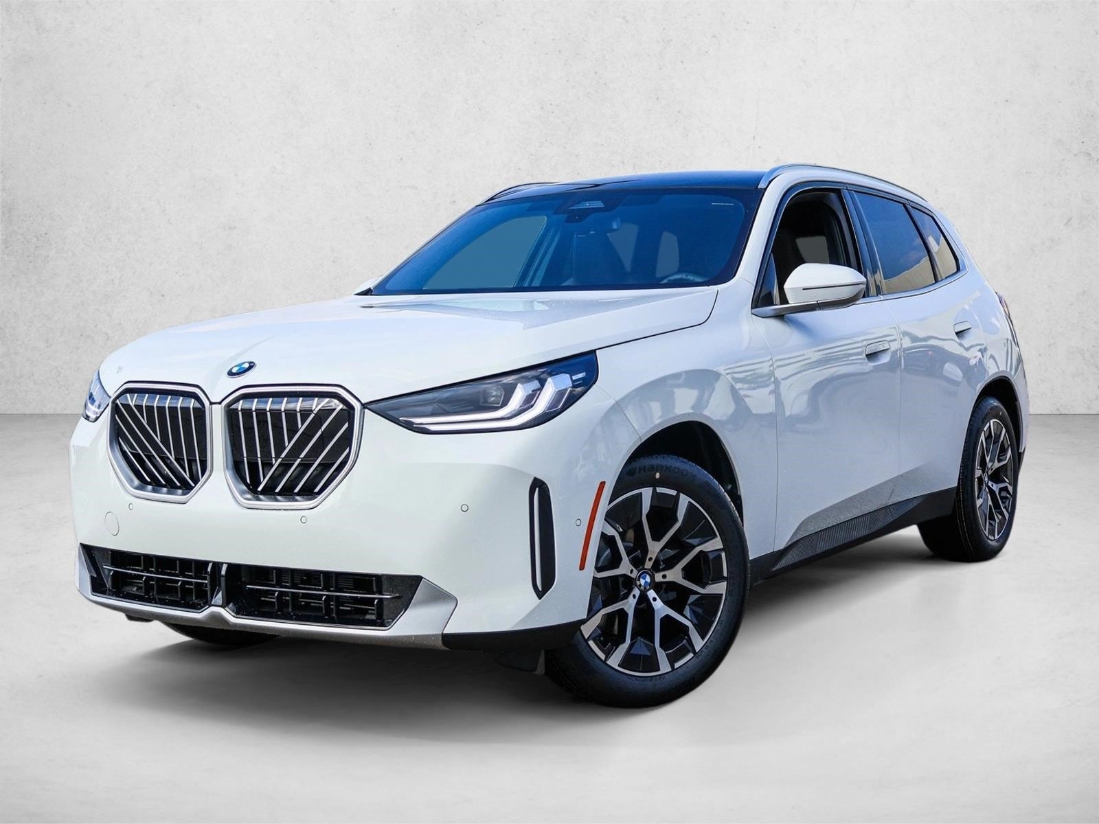 2026 BMW X3 30 XDRIVE's photo
