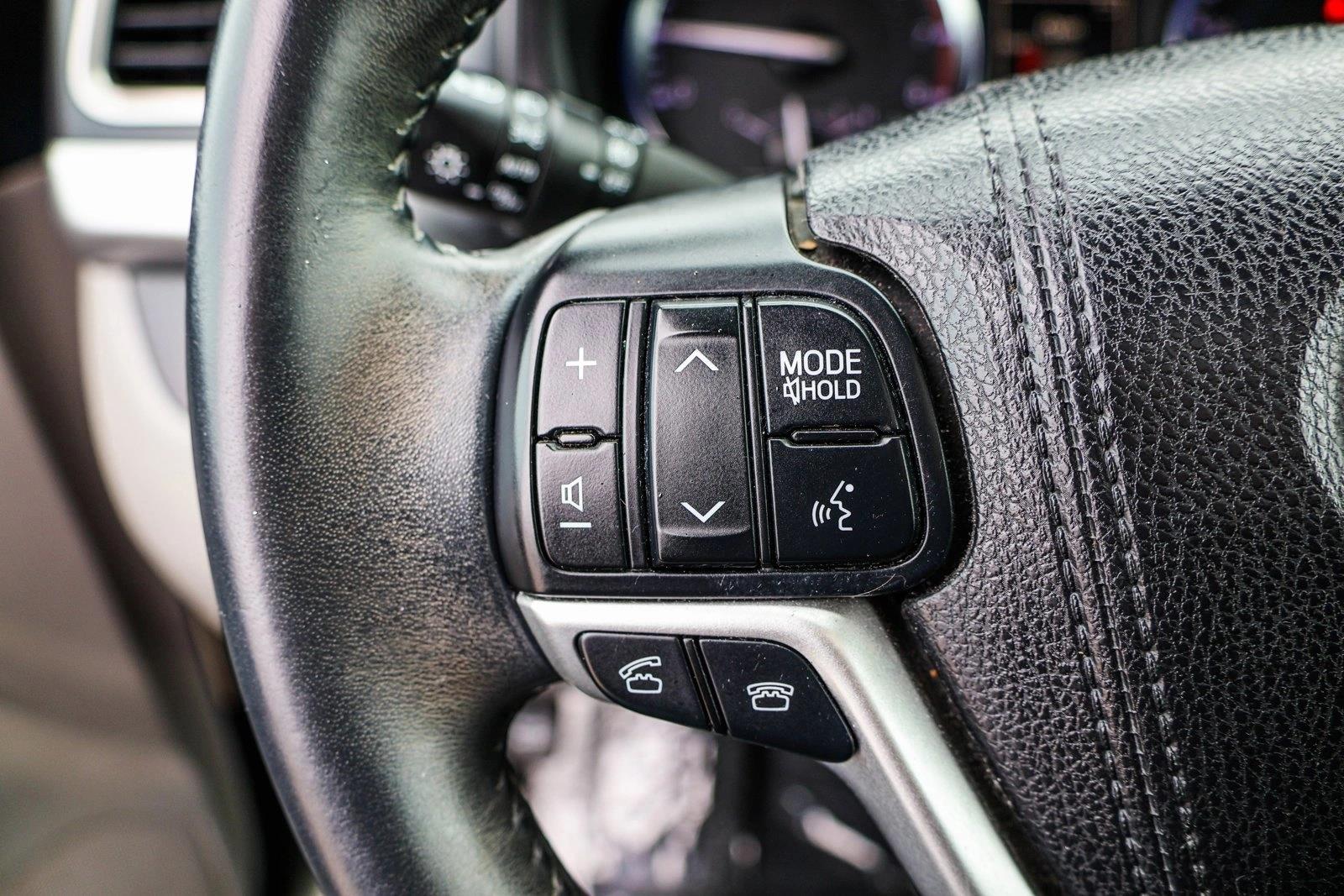 2016 TOYOTA HIGHLANDER - Image 14