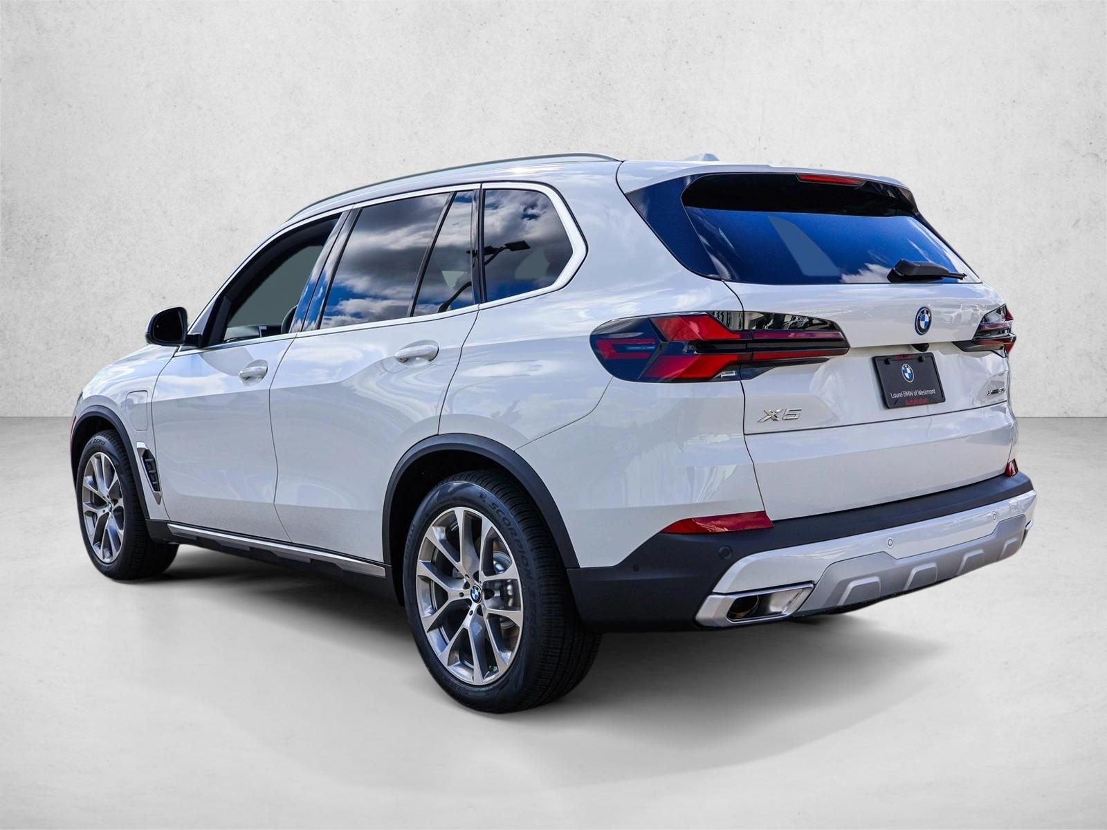 2026 BMW X5 50e - Photo 7