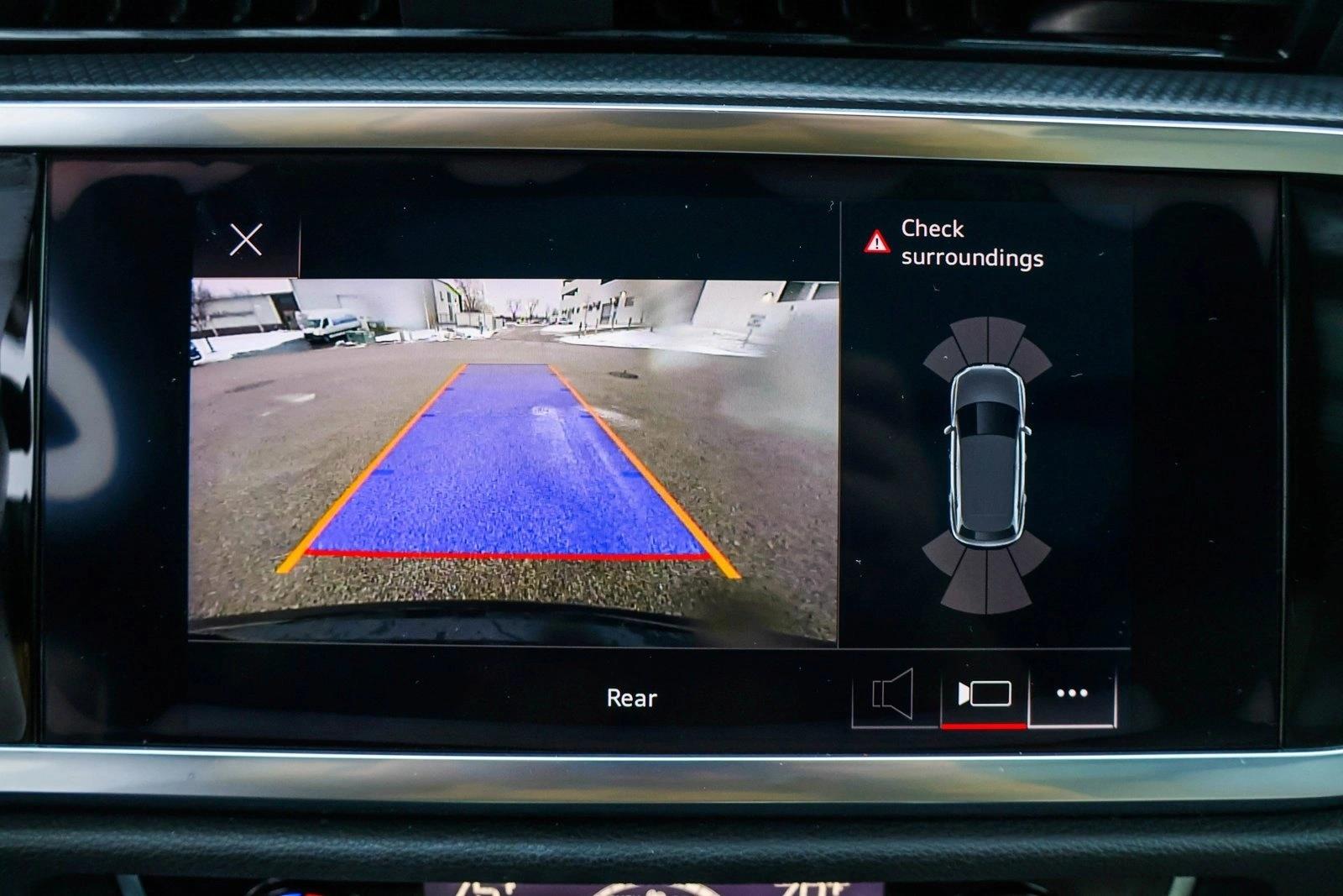 2022 AUDI Q3 - Image 18