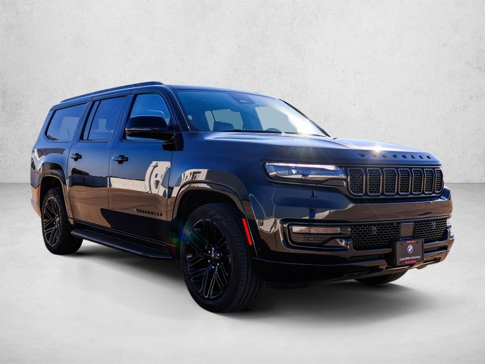 2024 Jeep Wagoneer L Series II photo 3