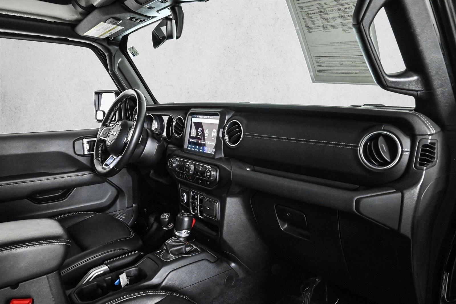 2020 JEEP WRANGLER - Image 21