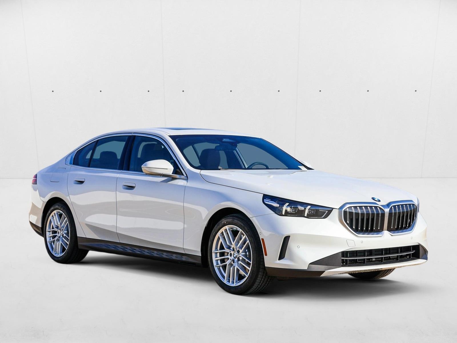 2025 Bmw 530i xDrive Sedan photo 3