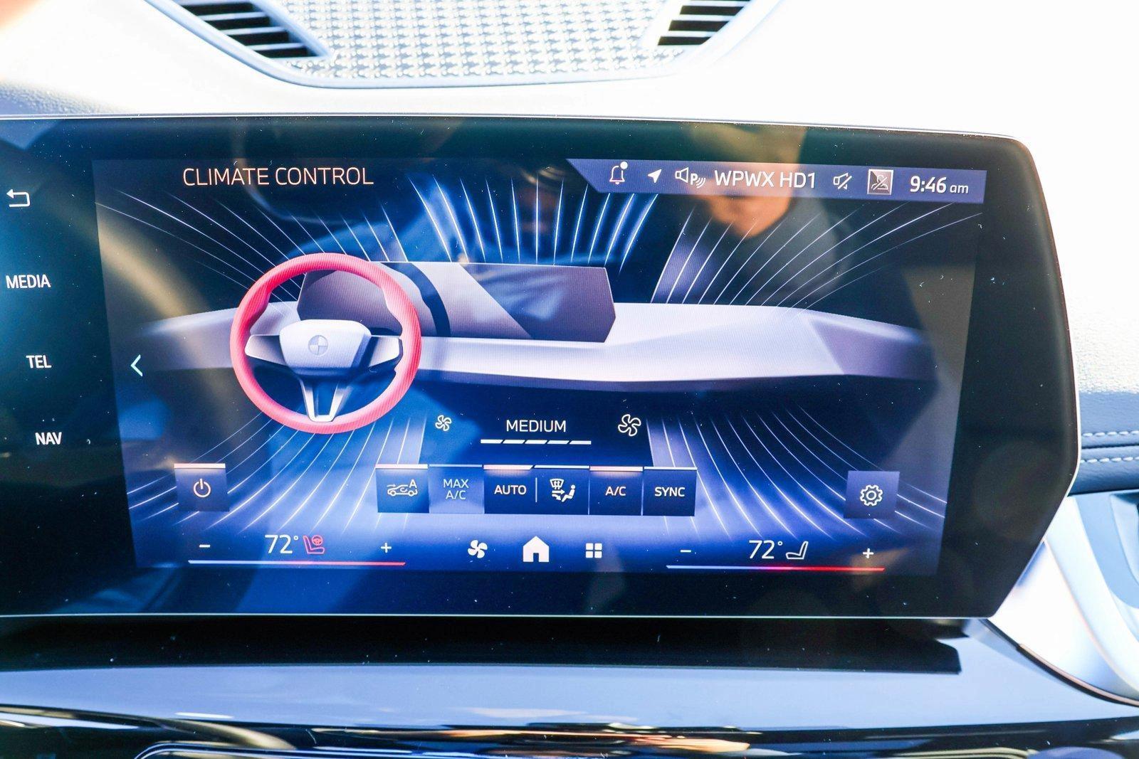 2025 BMW X1 - Image 18