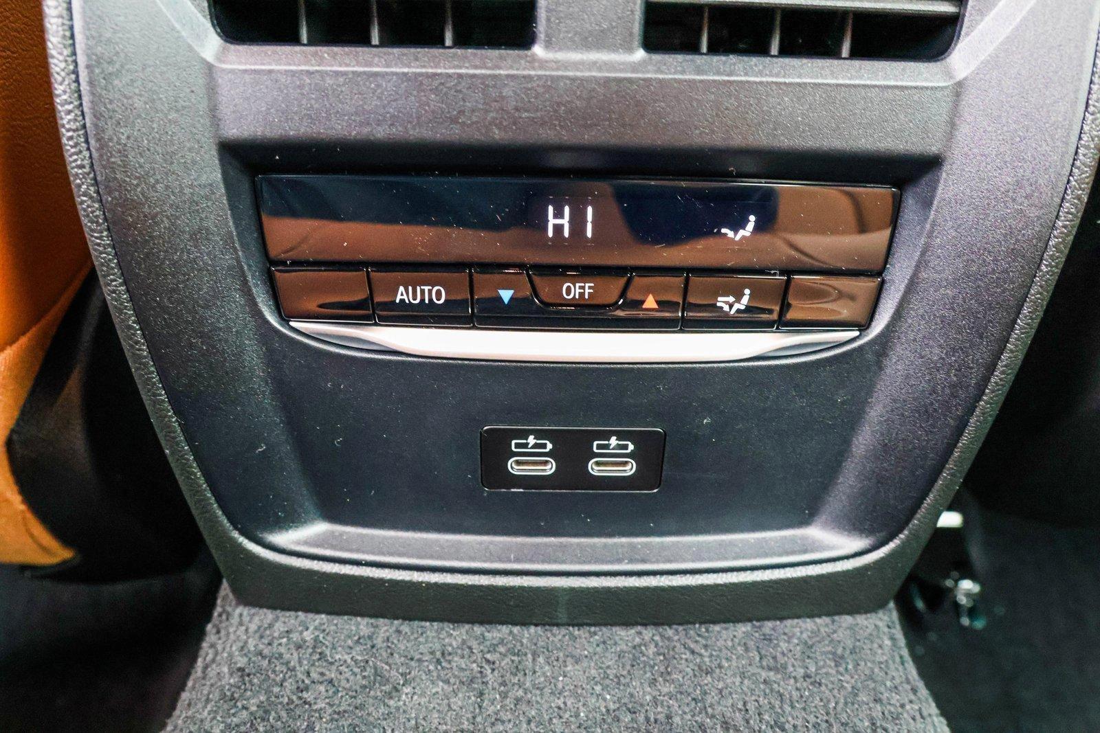 2025 BMW 330I - Image 21