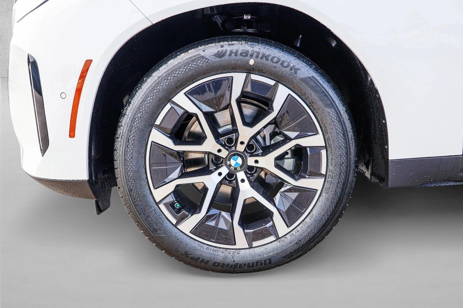 2026 BMW X3 30 - Photo 9