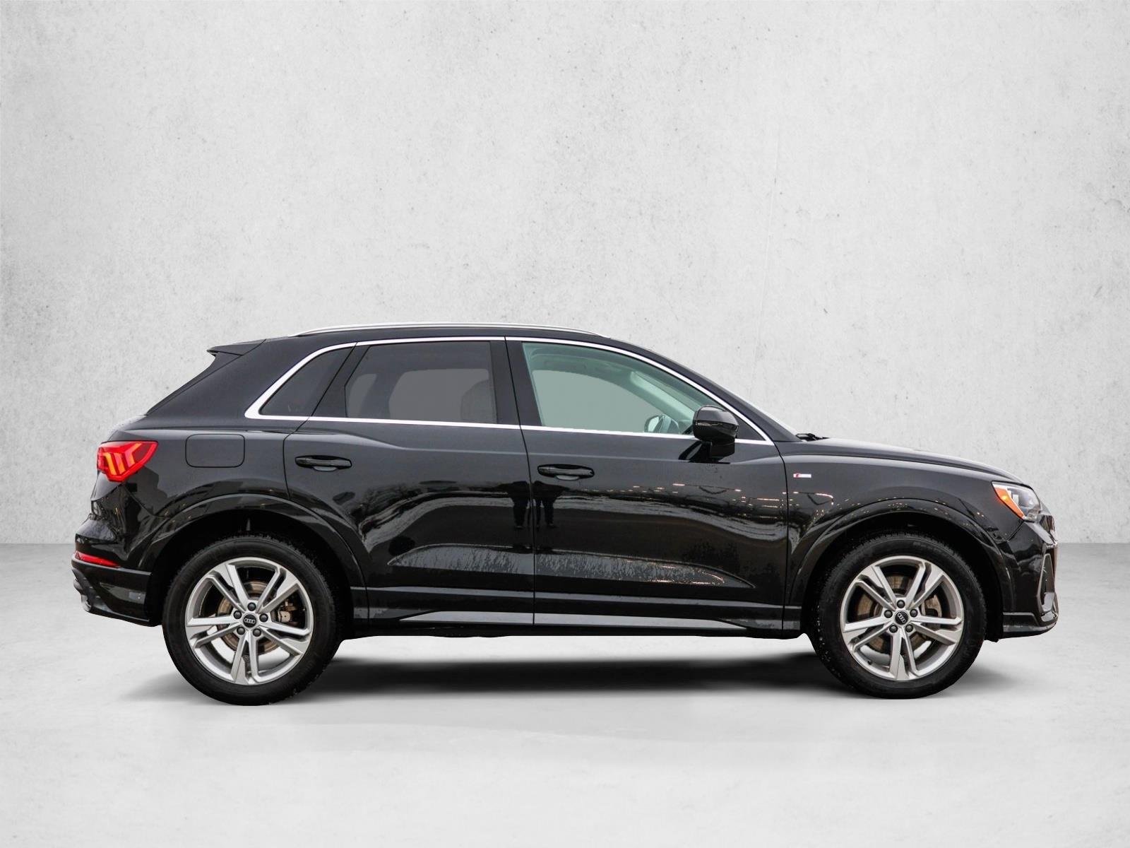 2022 AUDI Q3 - Image 4
