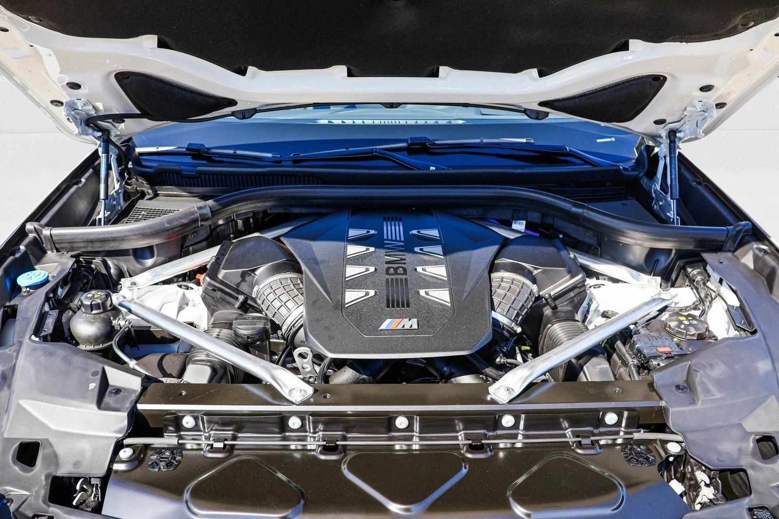 2026 BMW X5 M60i - Photo 27
