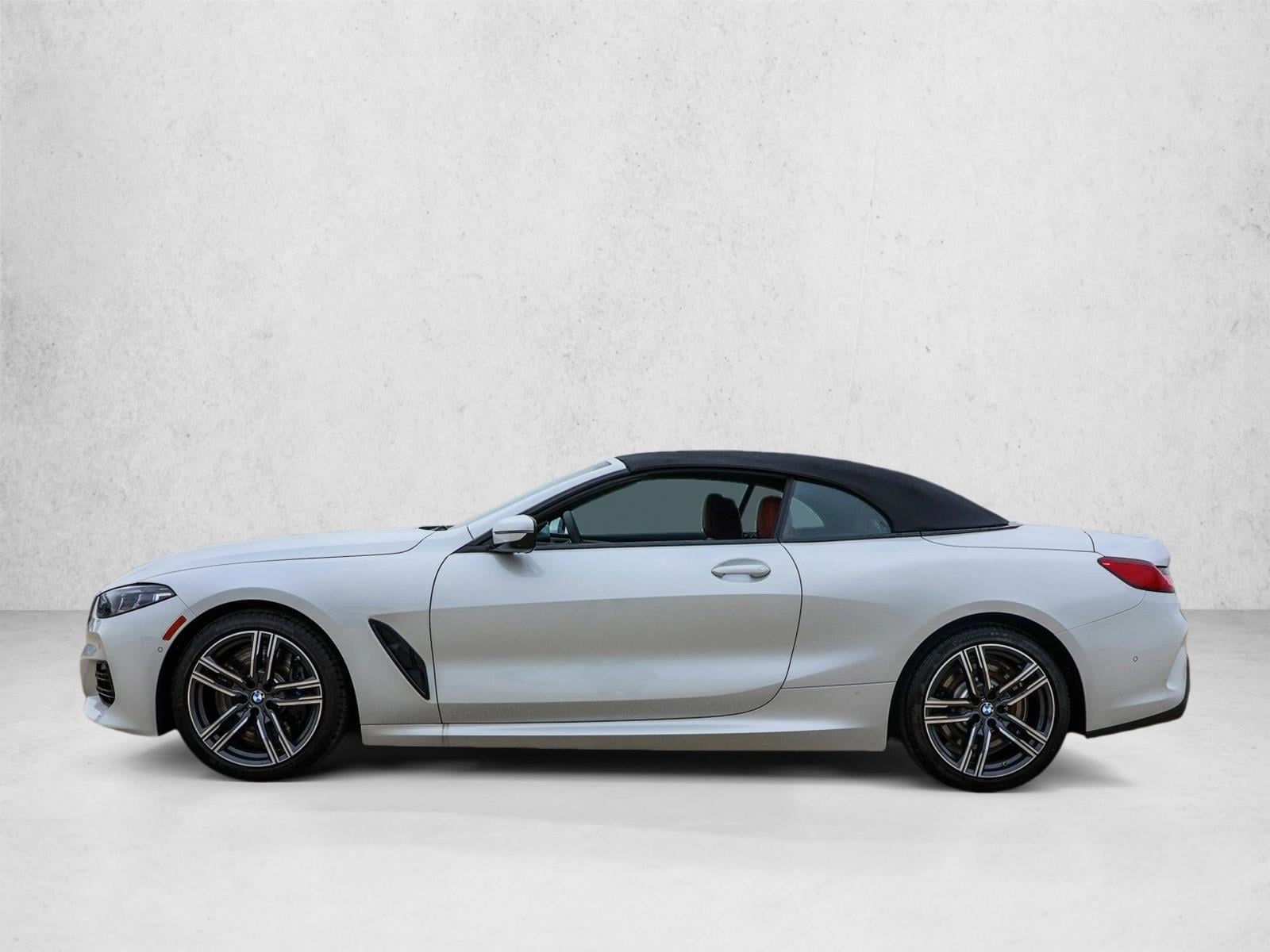 2026 BMW 8 Series 840i - Photo 8
