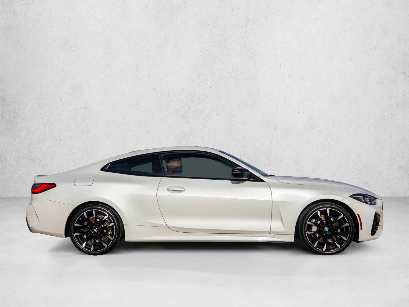2025 BMW 430I - Image 4
