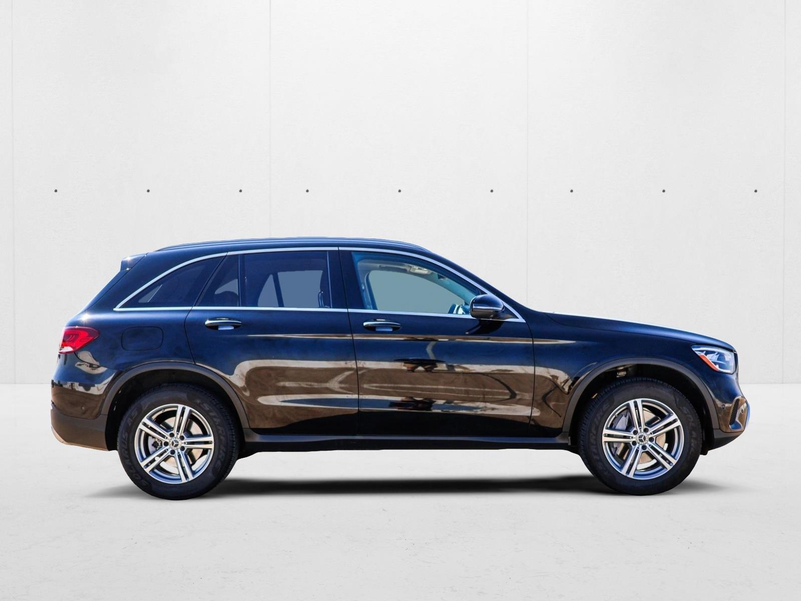 2021 Mercedes Benz GLC 300 4MATIC photo 4