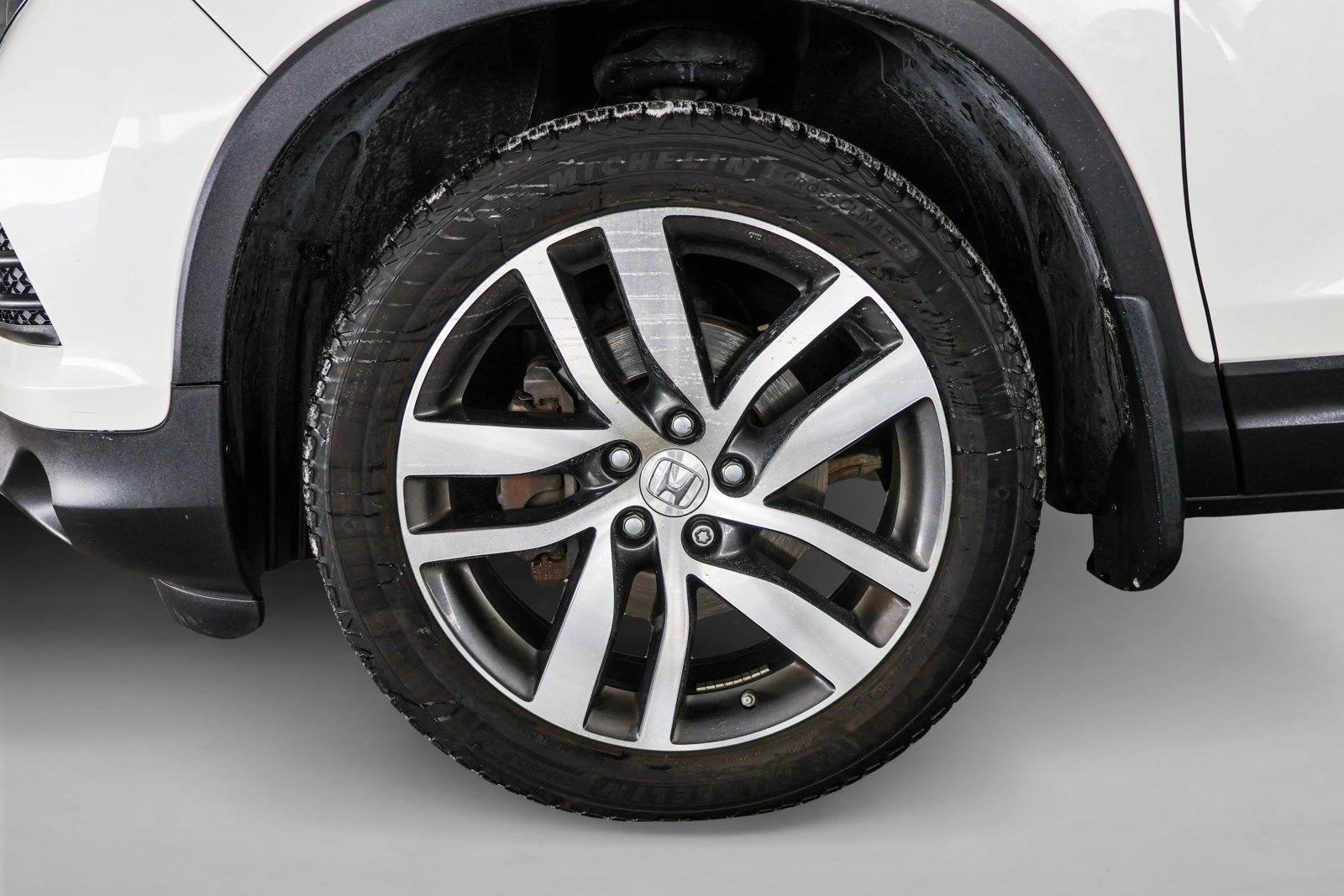 2017 HONDA PILOT - Image 9