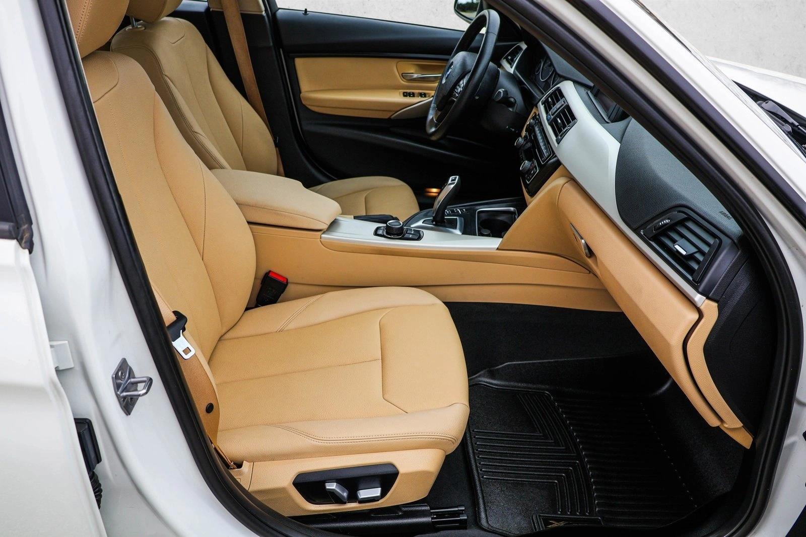 2018 BMW 320I - Image 25