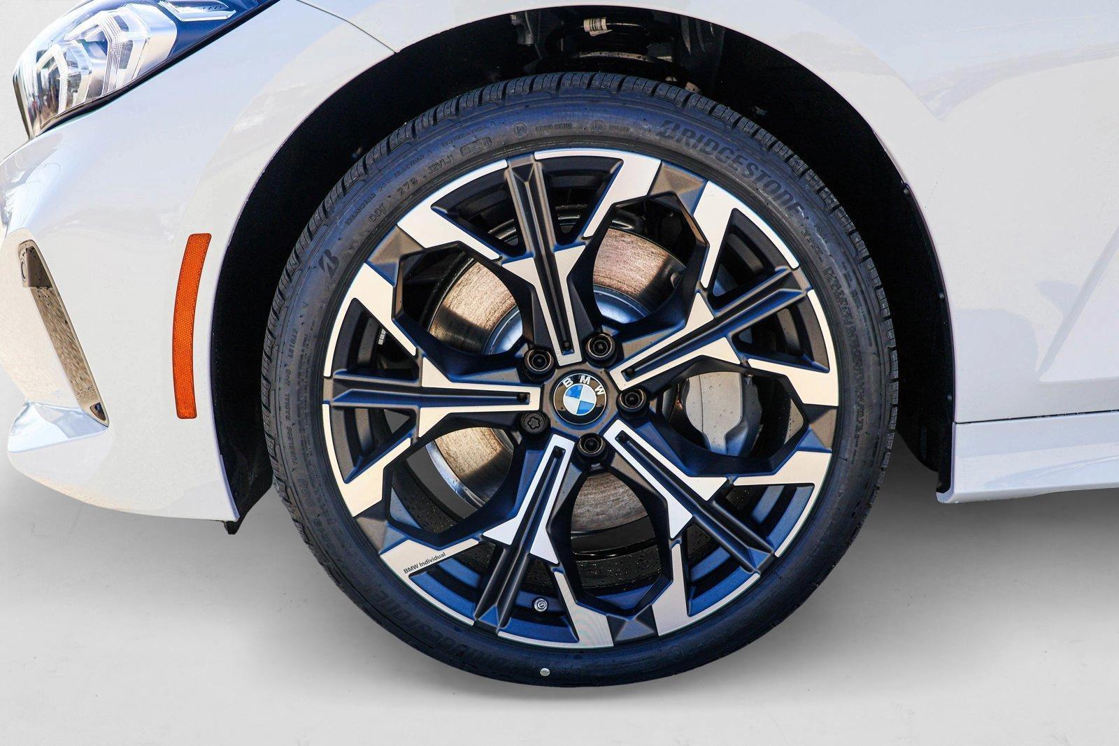 2025 BMW 330I - Image 9