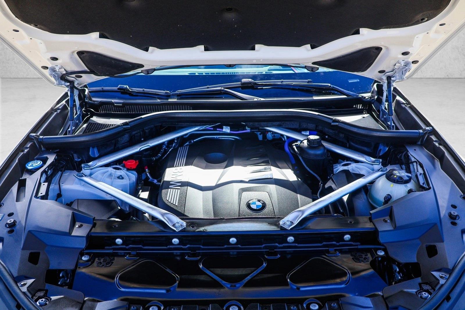 2026 BMW X5 - Image 29