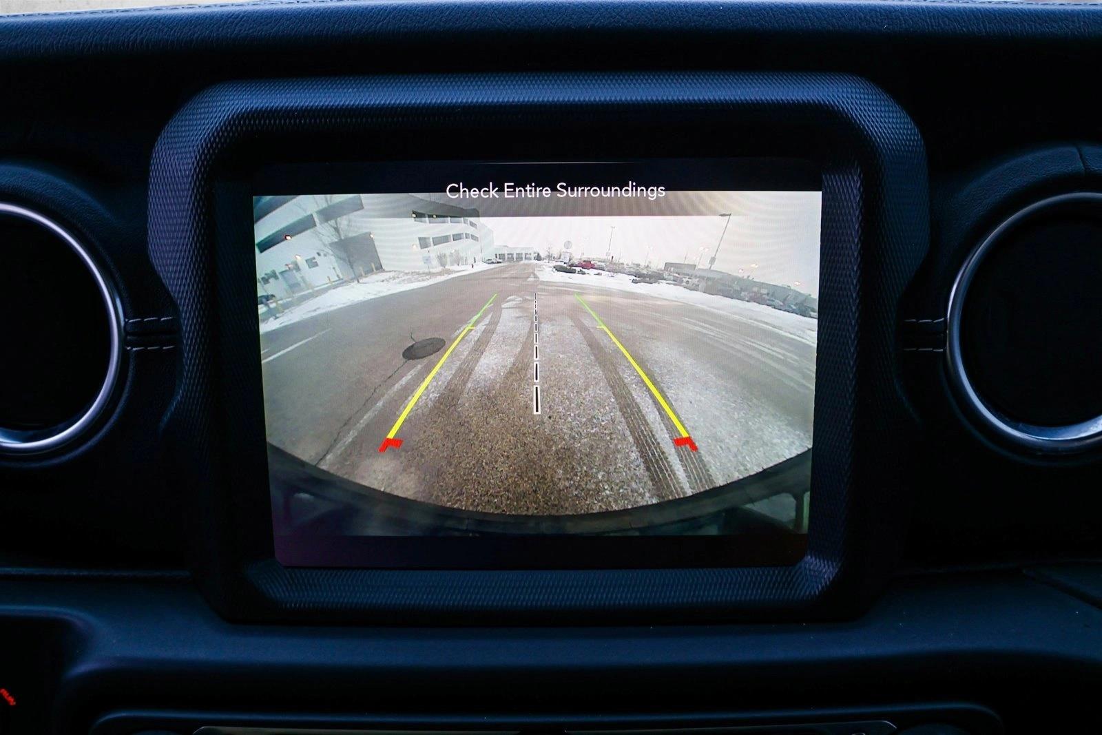 2022 JEEP WRANGLER - Image 18