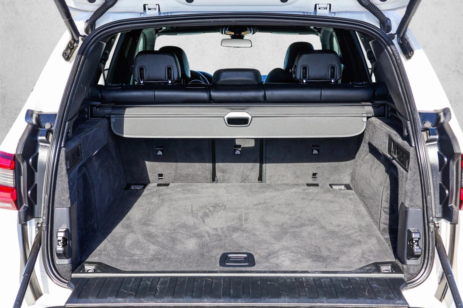2023 BMW X5 - Image 25