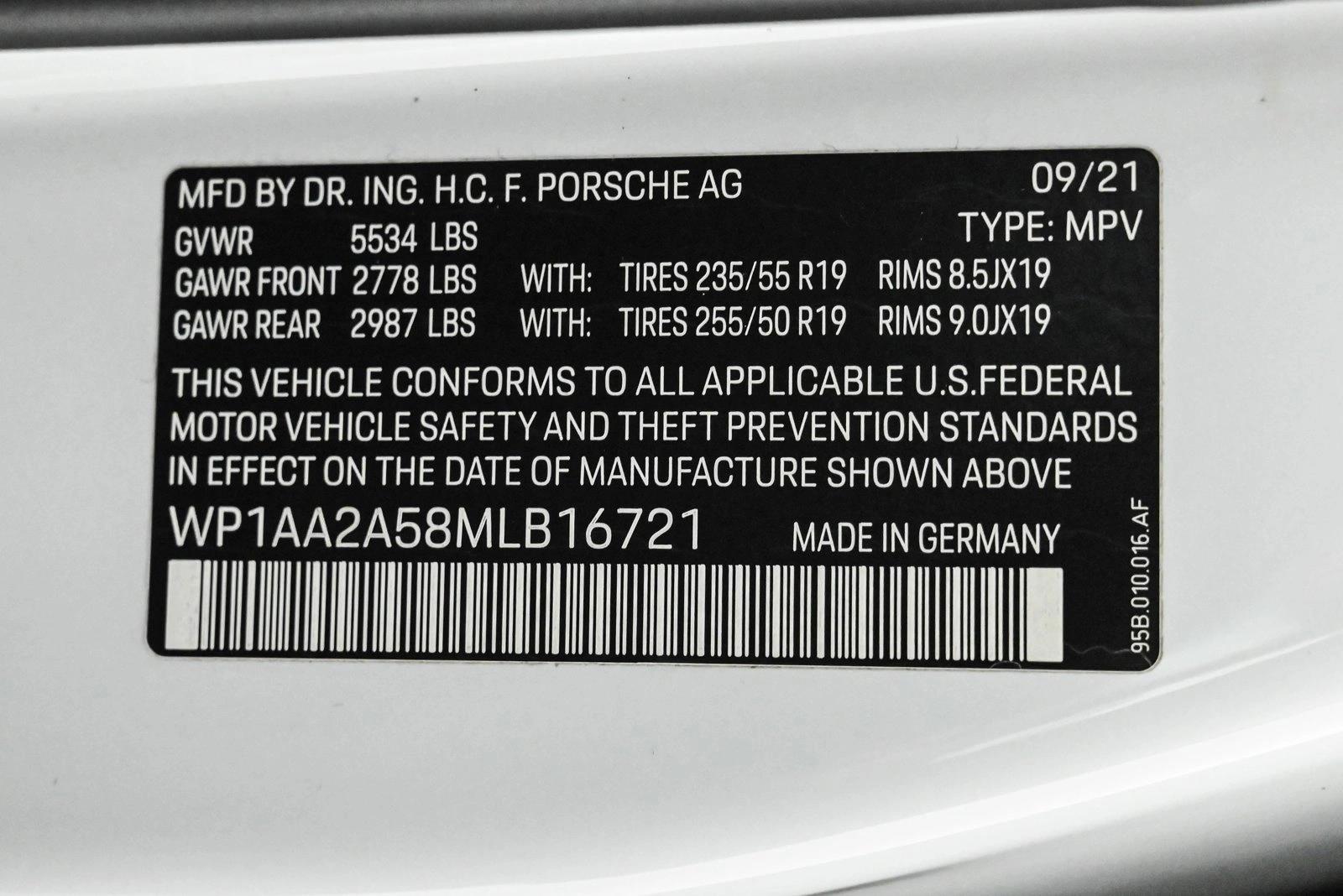 2021 PORSCHE MACAN - Image 26