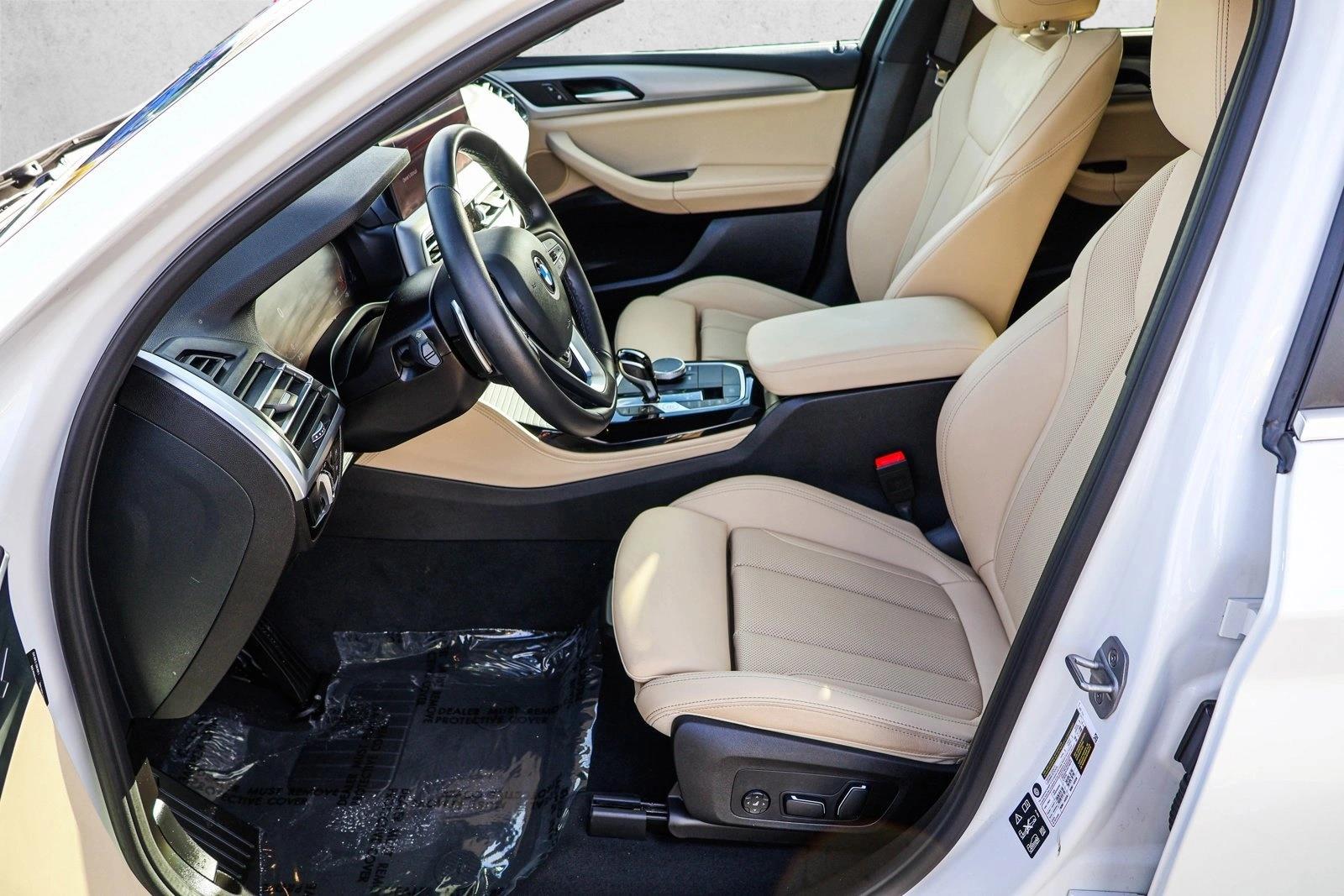 2025 BMW X4 - Image 12