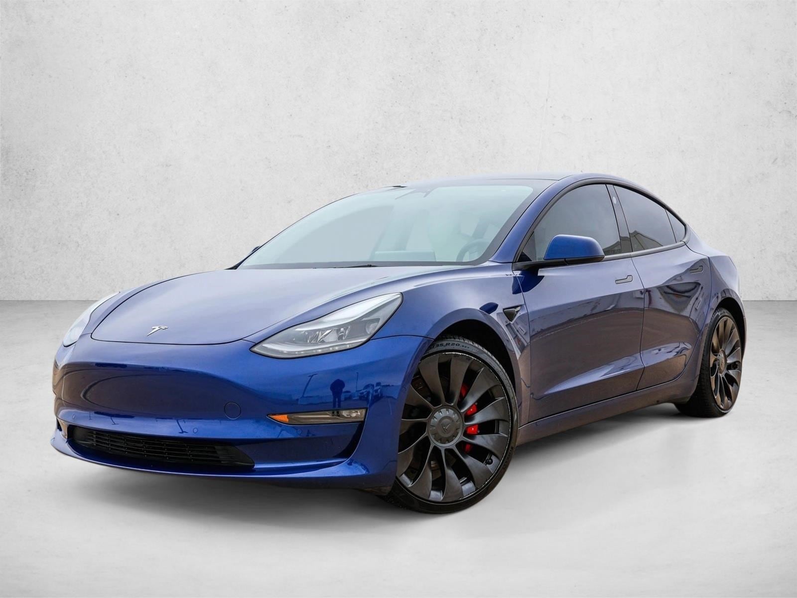 2022 Tesla Model 3 Performance's photo