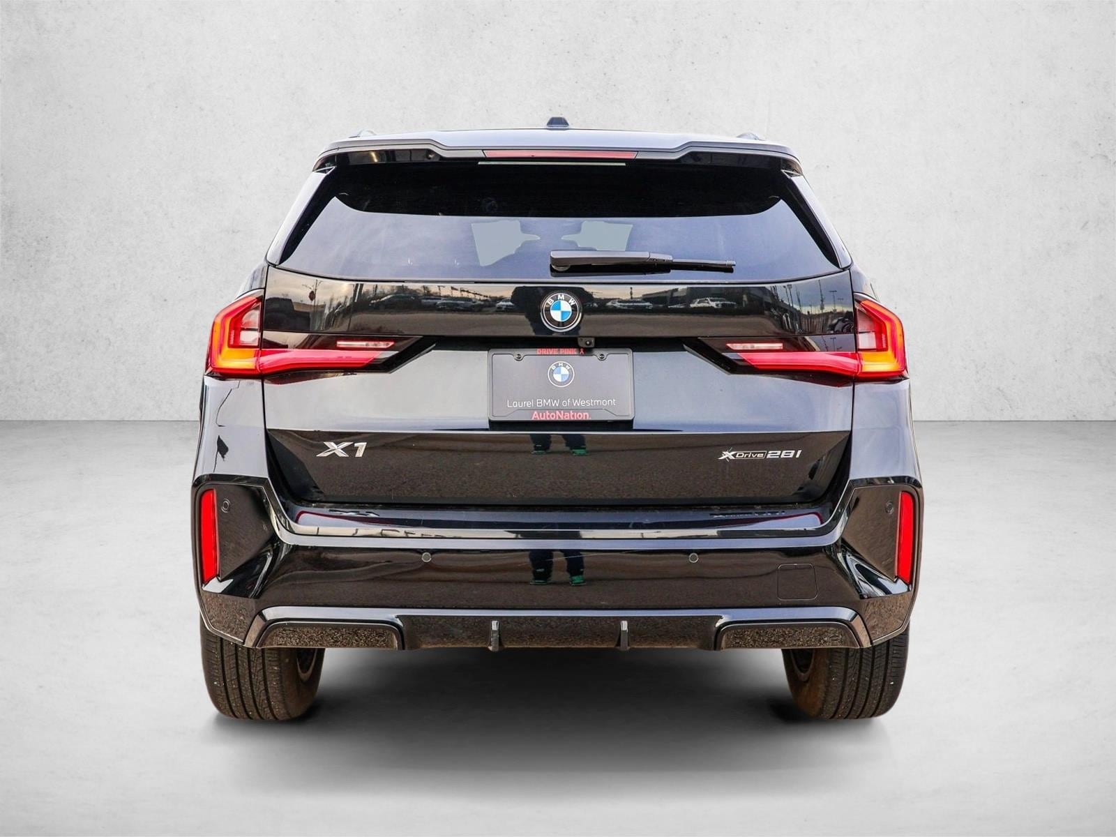 2025 BMW X1 - Image 6