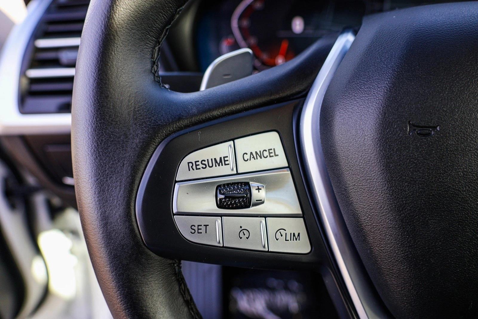 2025 BMW X4 - Image 14