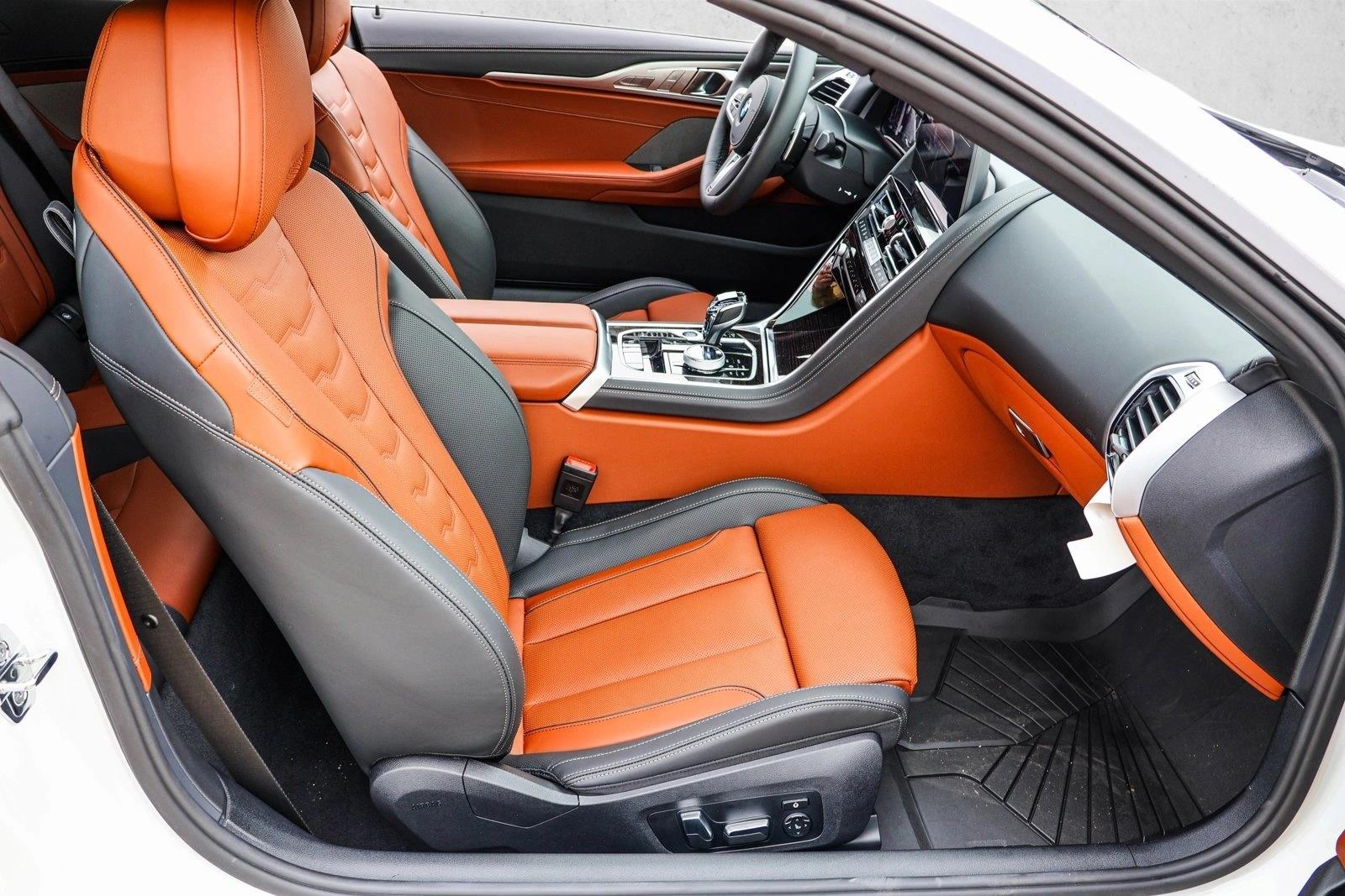 2026 BMW 8 Series 840i - Photo 23