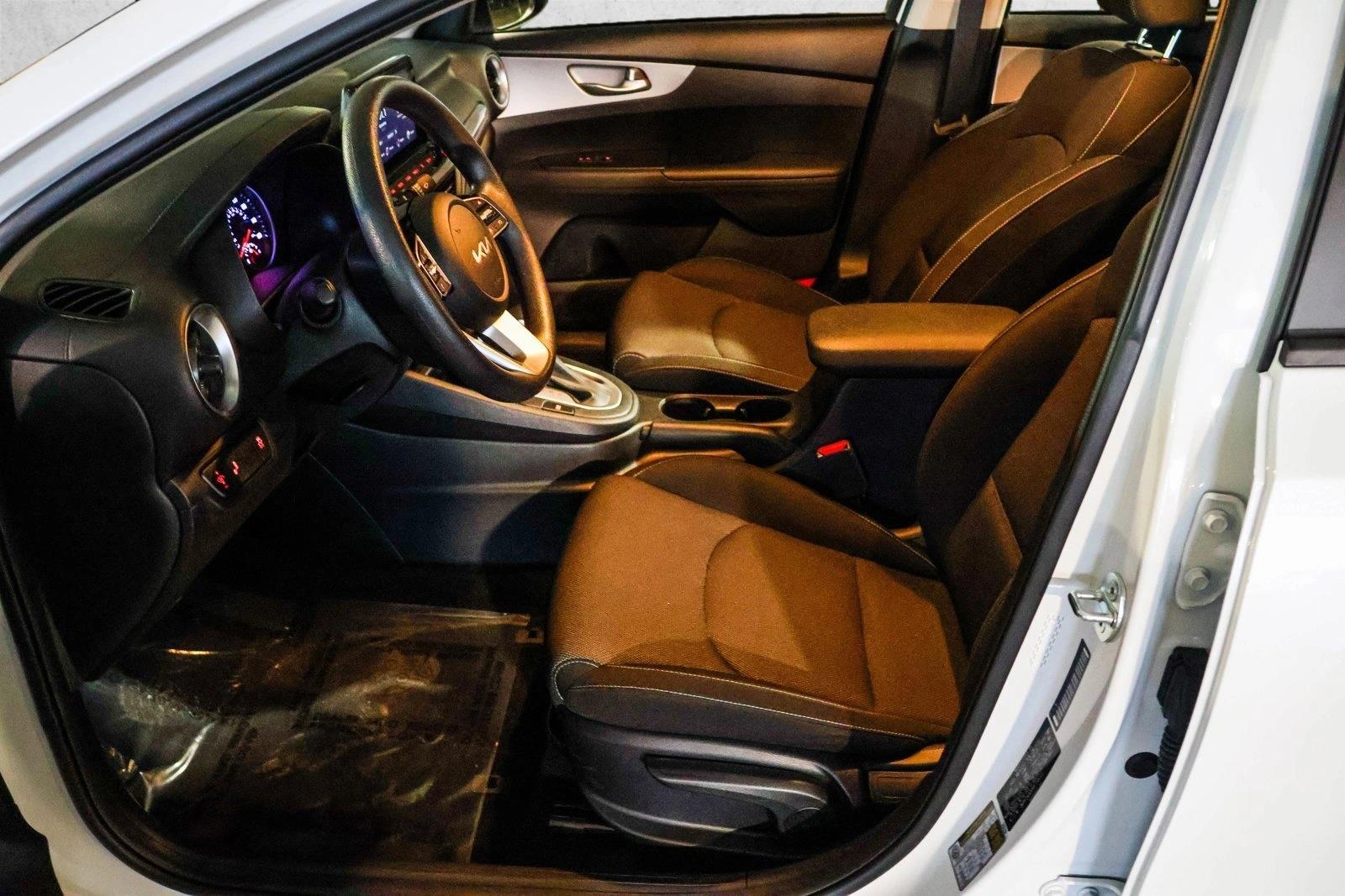 2024 KIA FORTE - Image 11